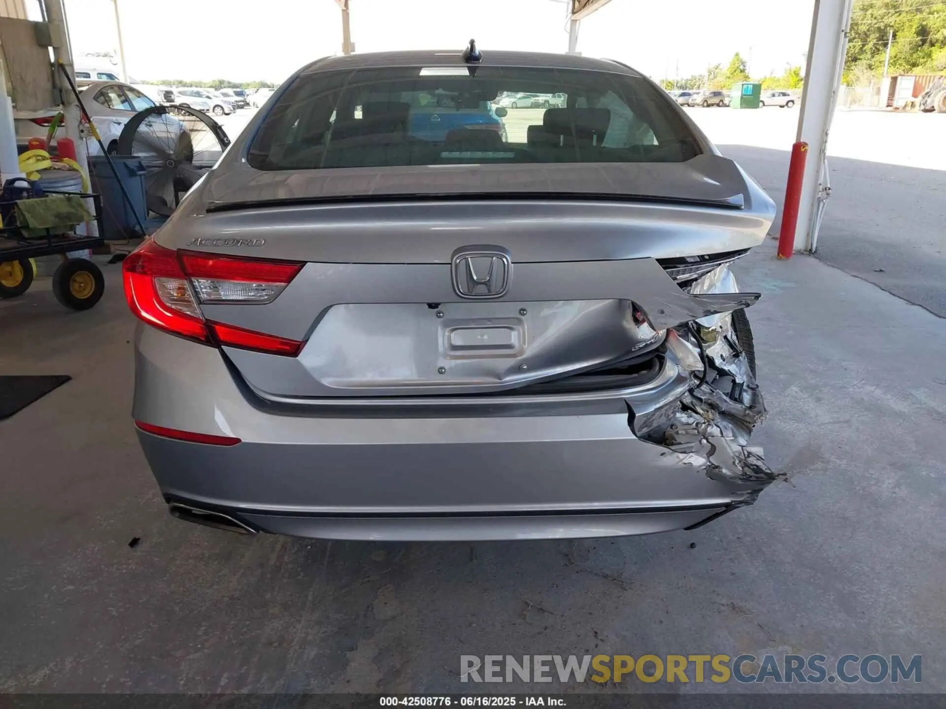 17 Photograph of a damaged car 1HGCV1F33NA114356 HONDA ACCORD 2022