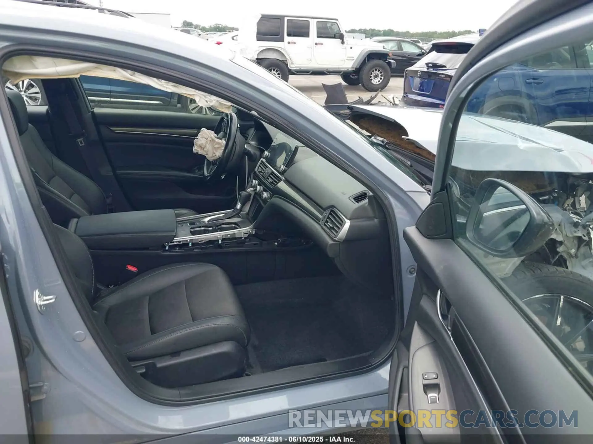 5 Photograph of a damaged car 1HGCV1F34NA012497 HONDA ACCORD 2022