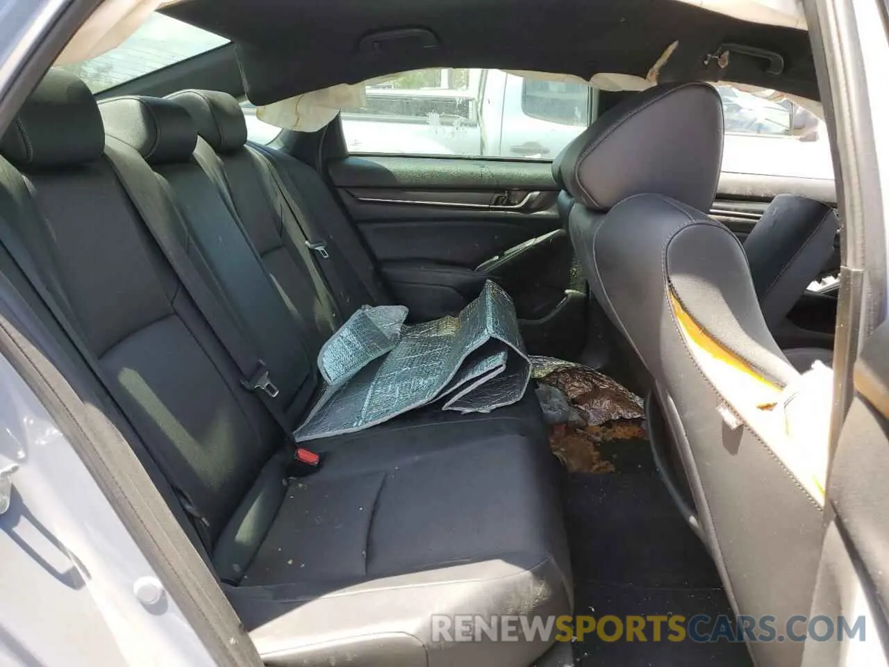 10 Photograph of a damaged car 1HGCV1F34NA022432 HONDA ACCORD 2022