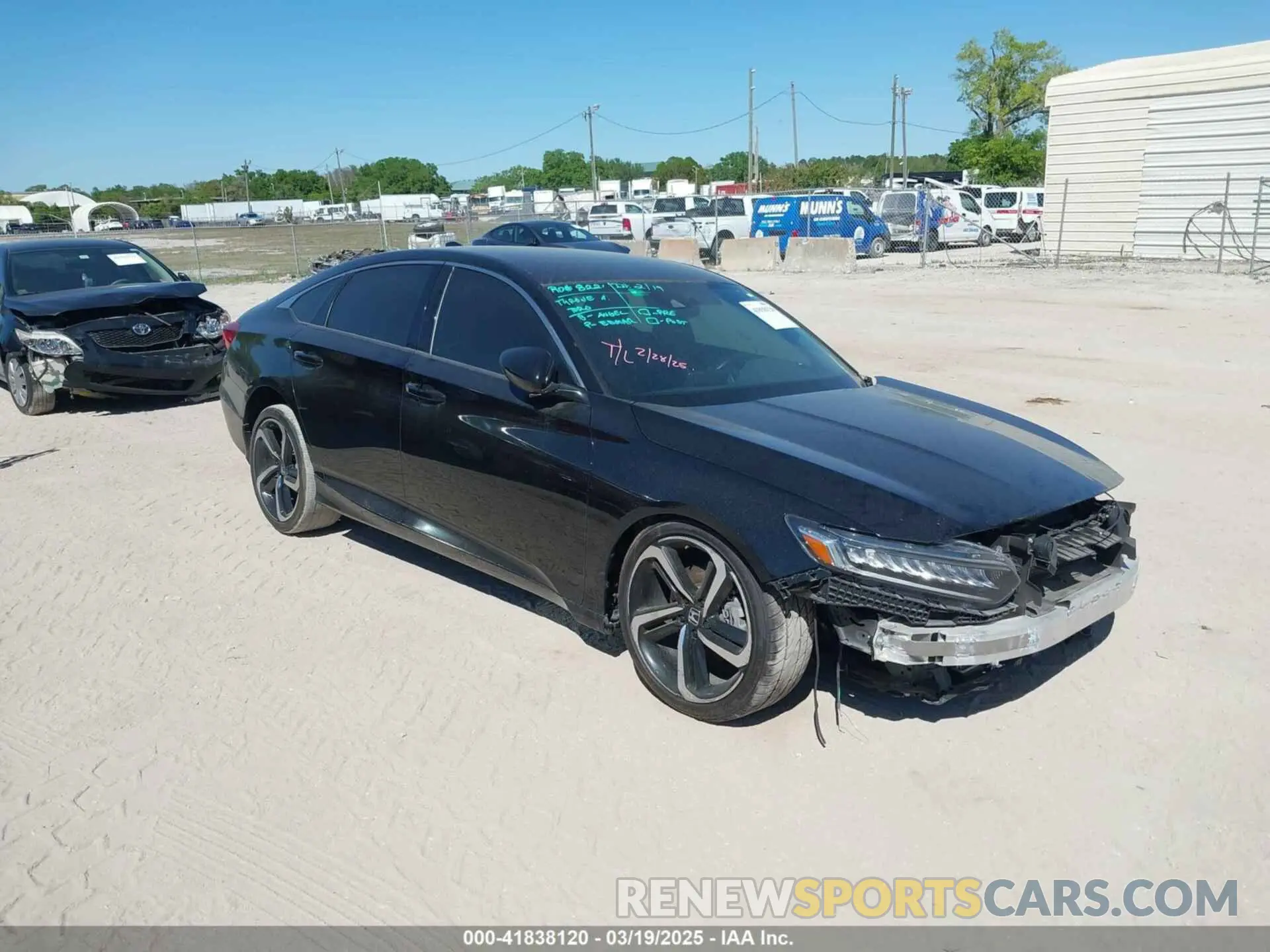 1 Photograph of a damaged car 1HGCV1F34NA025394 HONDA ACCORD 2022