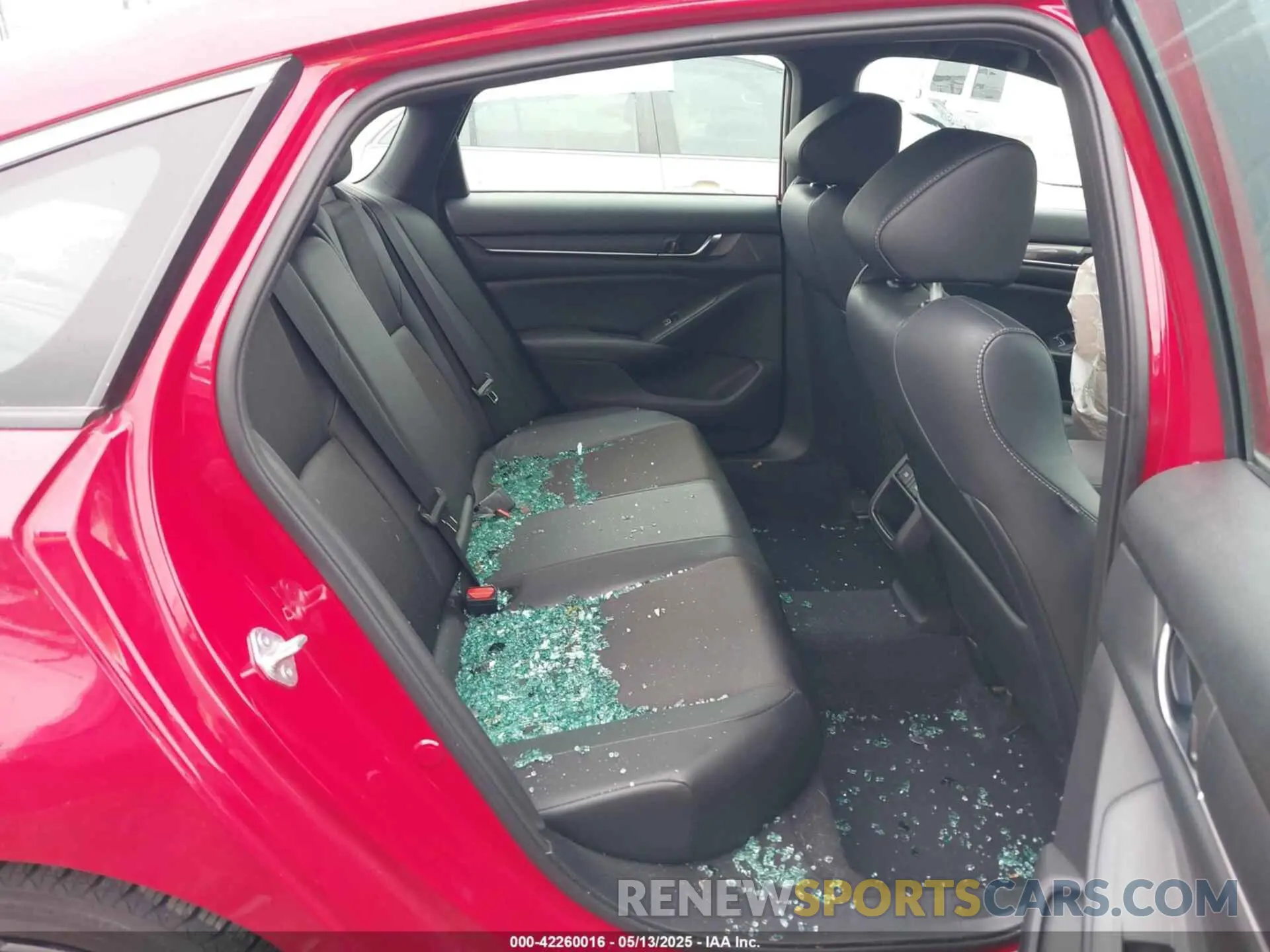 8 Photograph of a damaged car 1HGCV1F34NA058718 HONDA ACCORD 2022