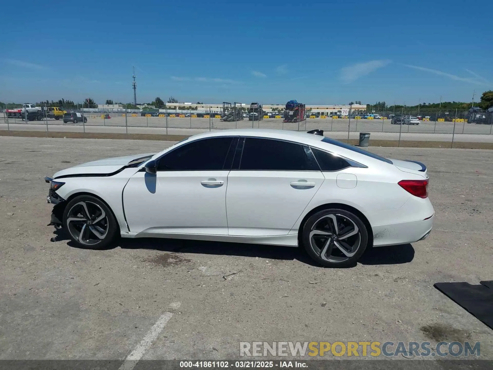 15 Photograph of a damaged car 1HGCV1F34NA067743 HONDA ACCORD 2022