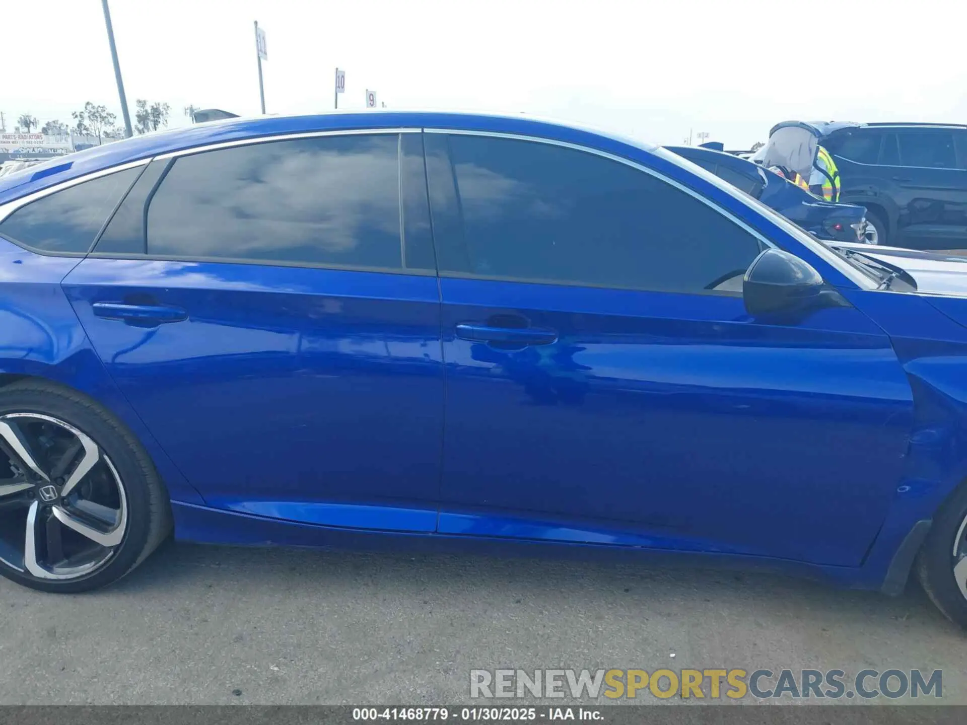 13 Photograph of a damaged car 1HGCV1F34NA089922 HONDA ACCORD 2022