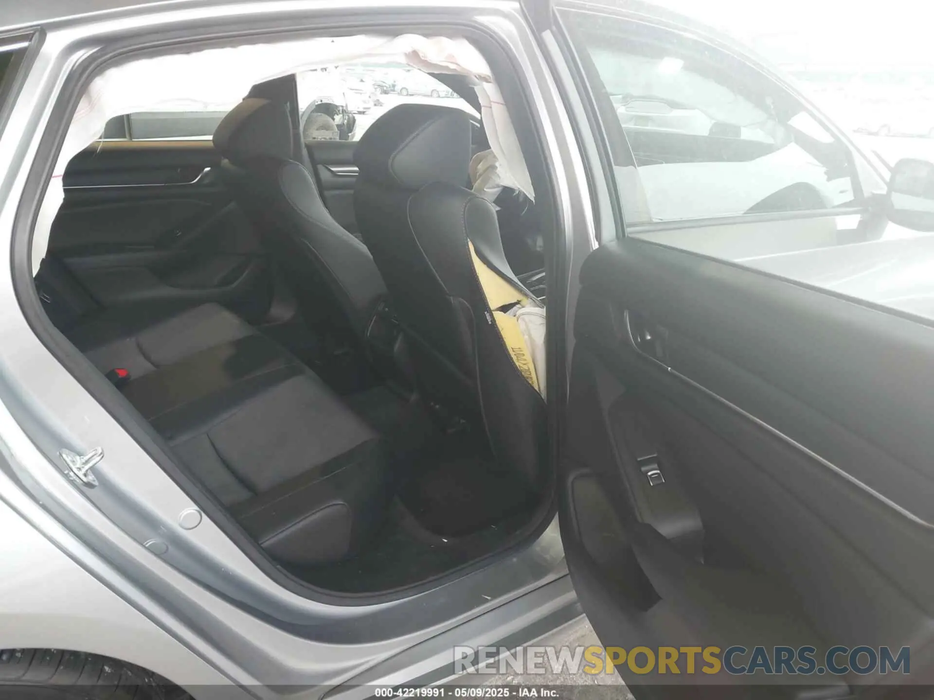 8 Photograph of a damaged car 1HGCV1F35NA003663 HONDA ACCORD 2022