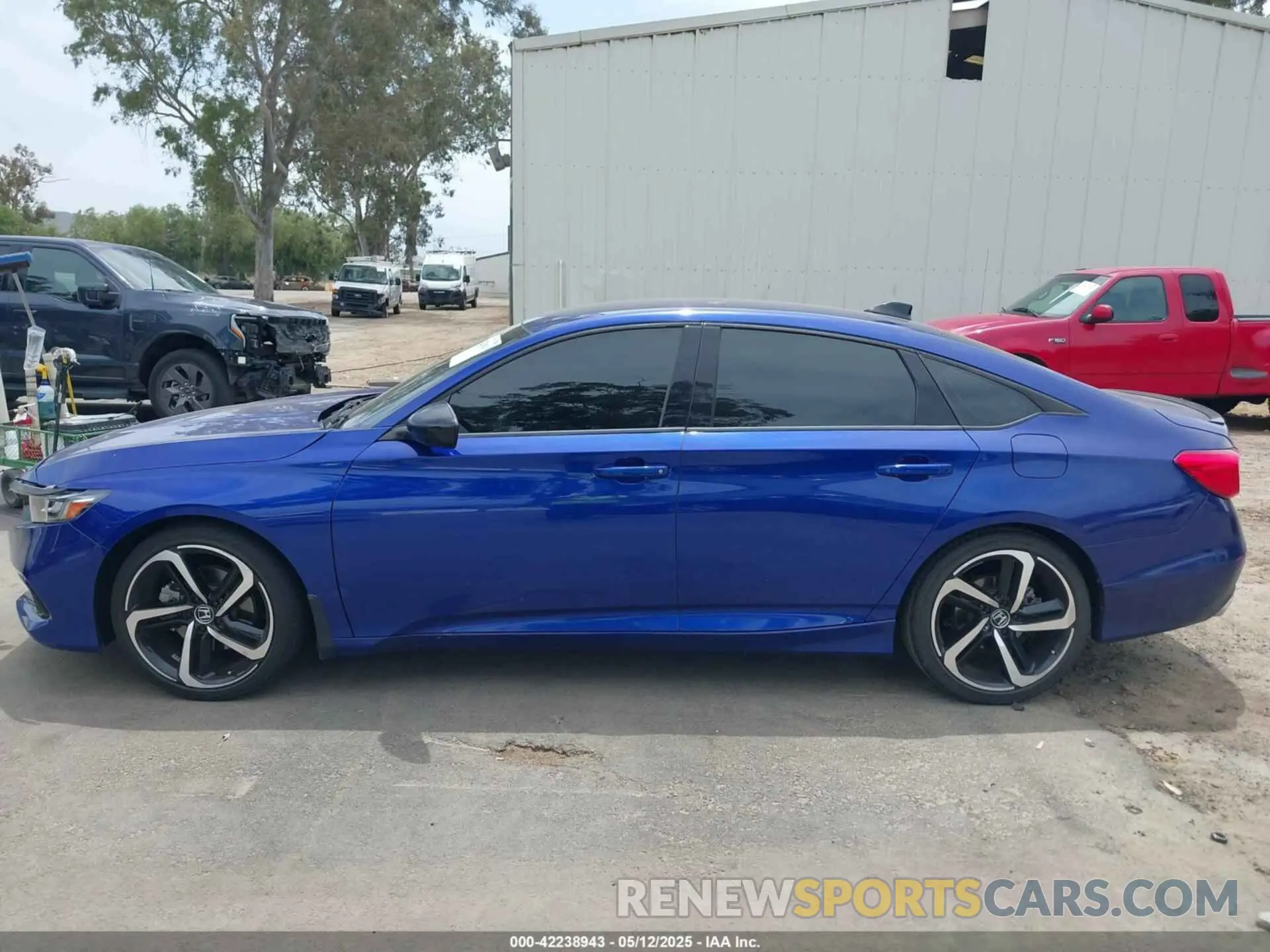 14 Photograph of a damaged car 1HGCV1F35NA005154 HONDA ACCORD 2022