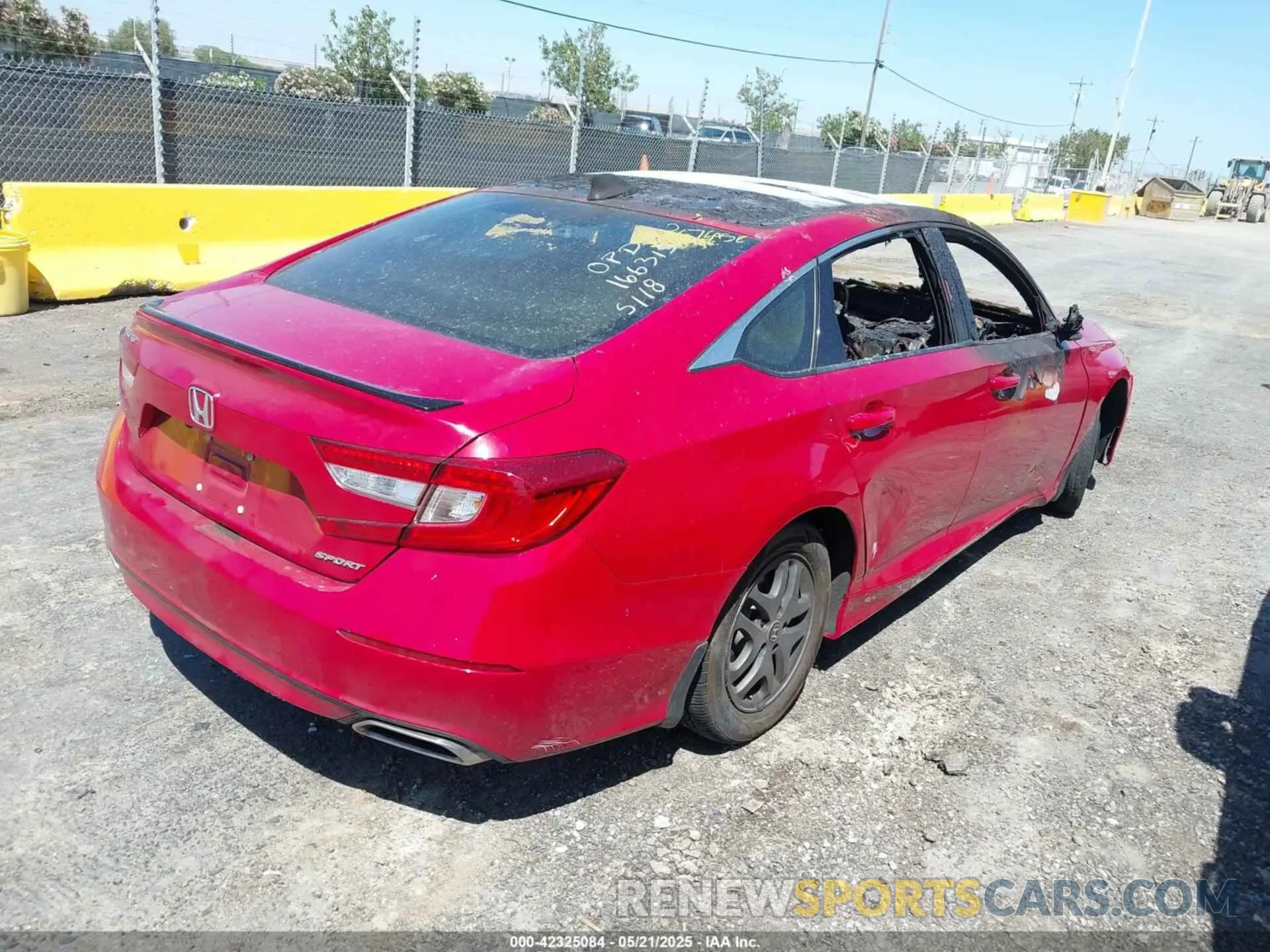 4 Photograph of a damaged car 1HGCV1F35NA030040 HONDA ACCORD 2022