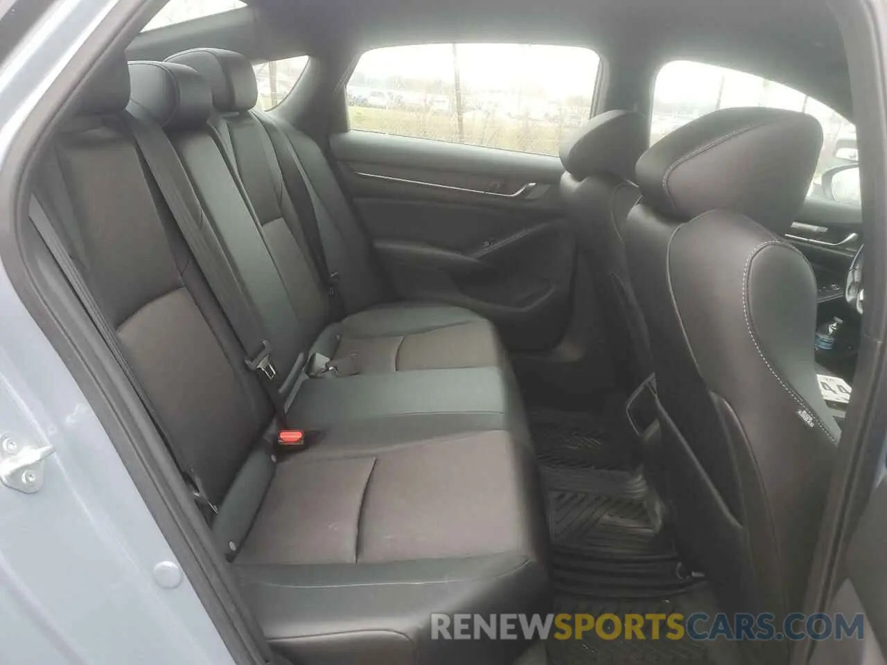 11 Photograph of a damaged car 1HGCV1F35NA059960 HONDA ACCORD 2022