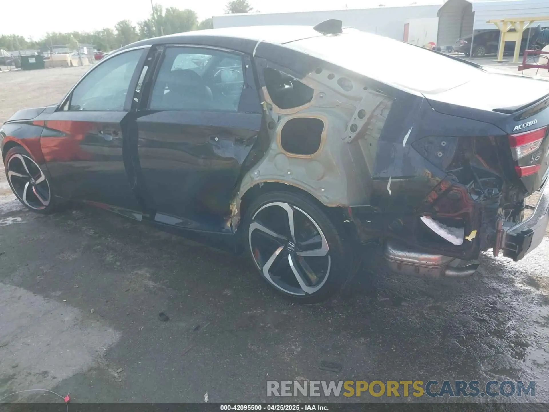 6 Photograph of a damaged car 1HGCV1F35NA070652 HONDA ACCORD 2022