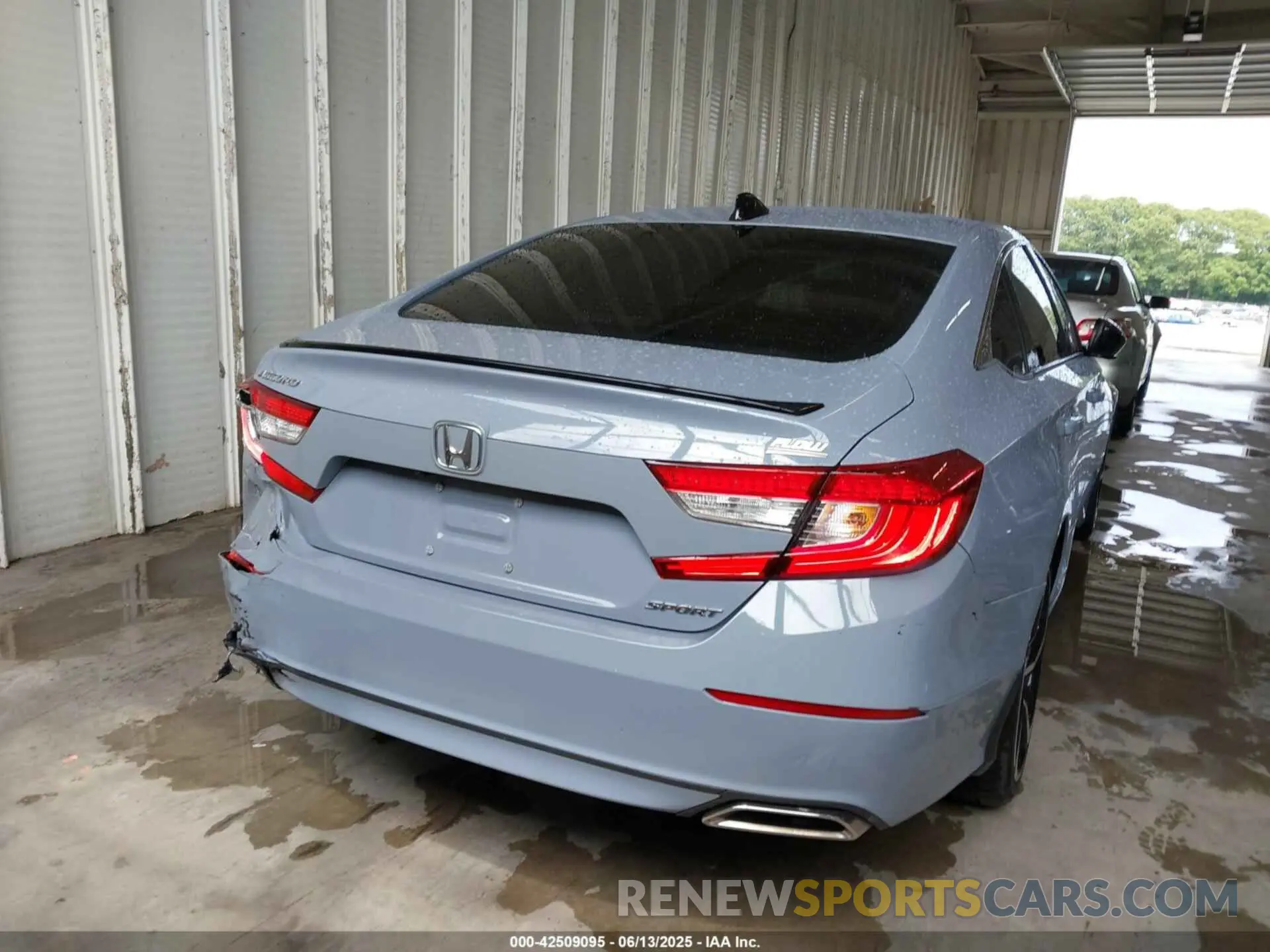 16 Photograph of a damaged car 1HGCV1F35NA084129 HONDA ACCORD 2022