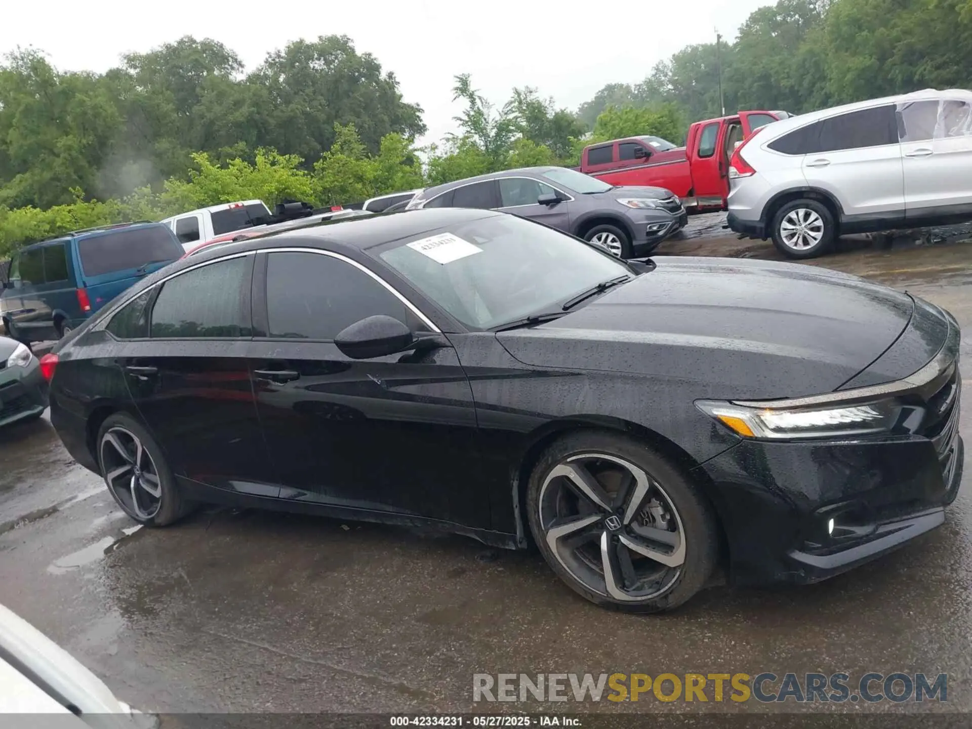 13 Photograph of a damaged car 1HGCV1F35NA116075 HONDA ACCORD 2022