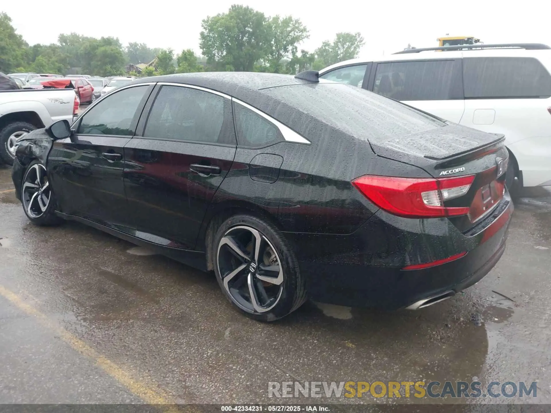 3 Photograph of a damaged car 1HGCV1F35NA116075 HONDA ACCORD 2022
