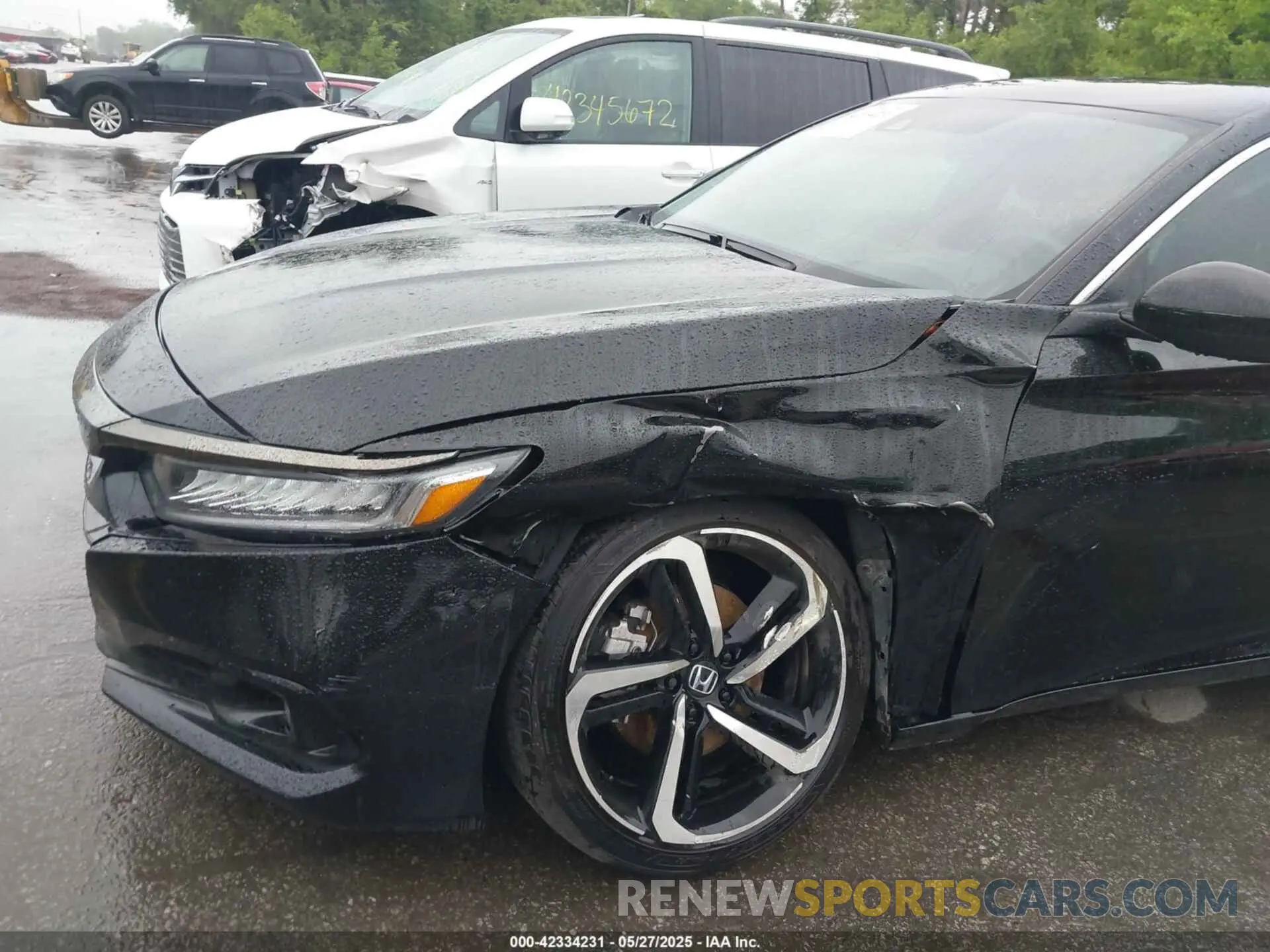 6 Photograph of a damaged car 1HGCV1F35NA116075 HONDA ACCORD 2022