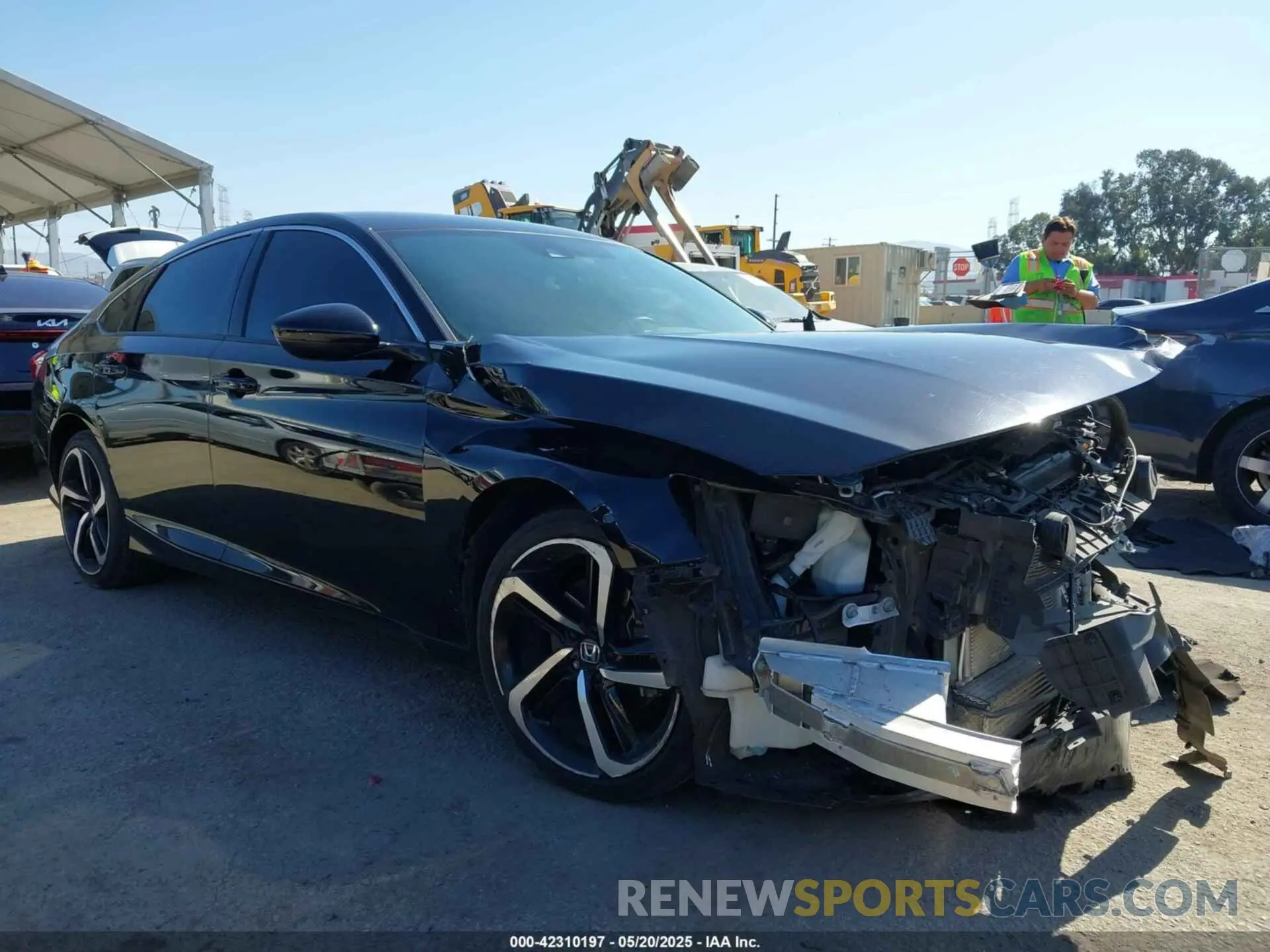 1 Photograph of a damaged car 1HGCV1F35NA122622 HONDA ACCORD 2022