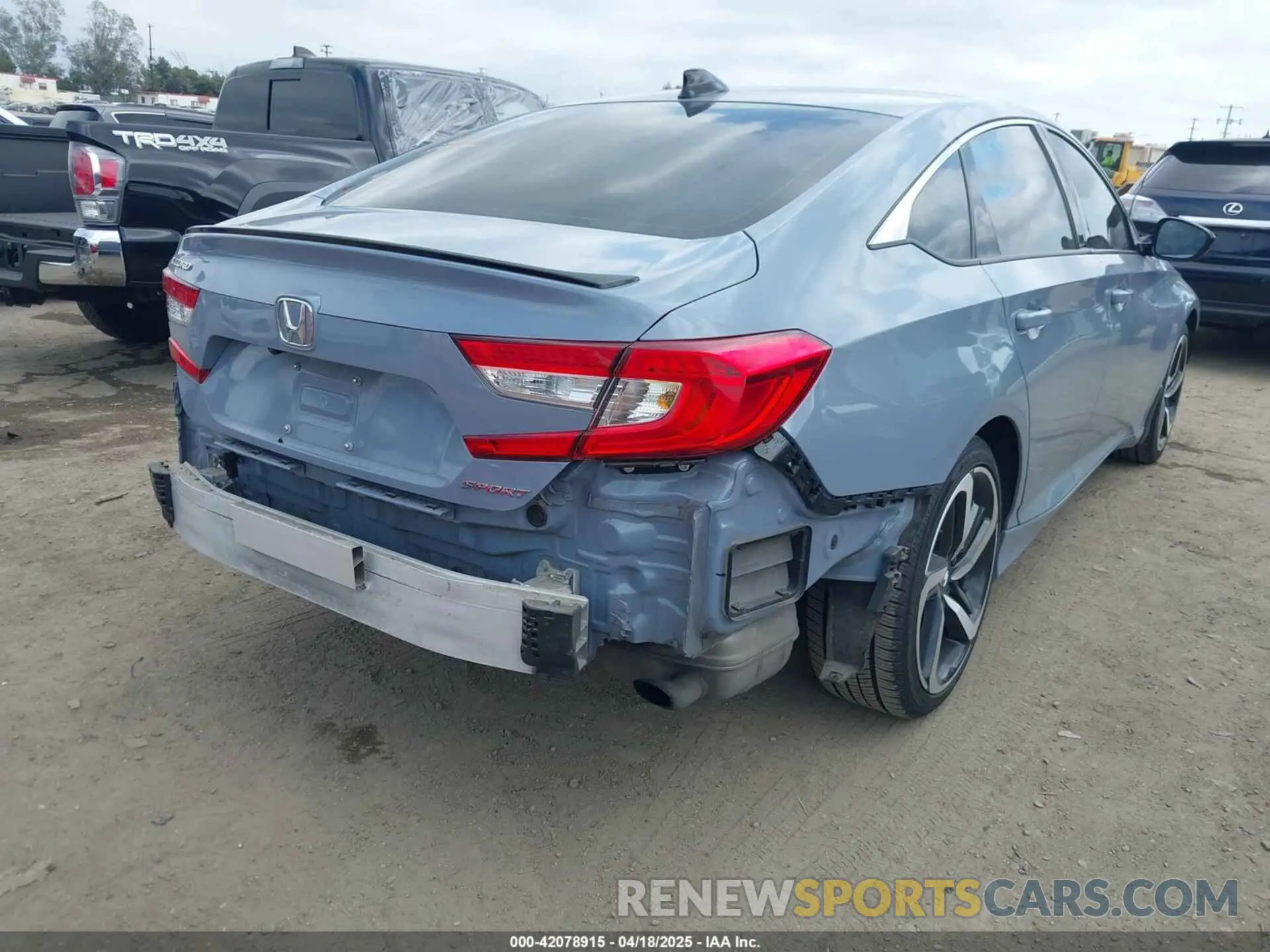 4 Photograph of a damaged car 1HGCV1F36NA046912 HONDA ACCORD 2022