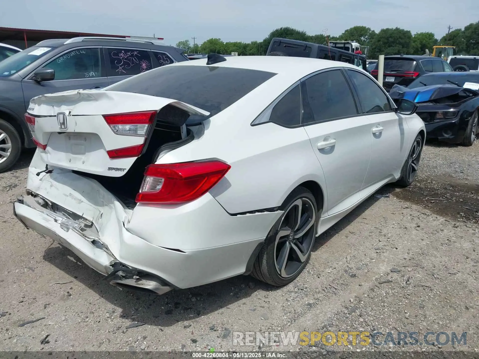 4 Photograph of a damaged car 1HGCV1F36NA076671 HONDA ACCORD 2022
