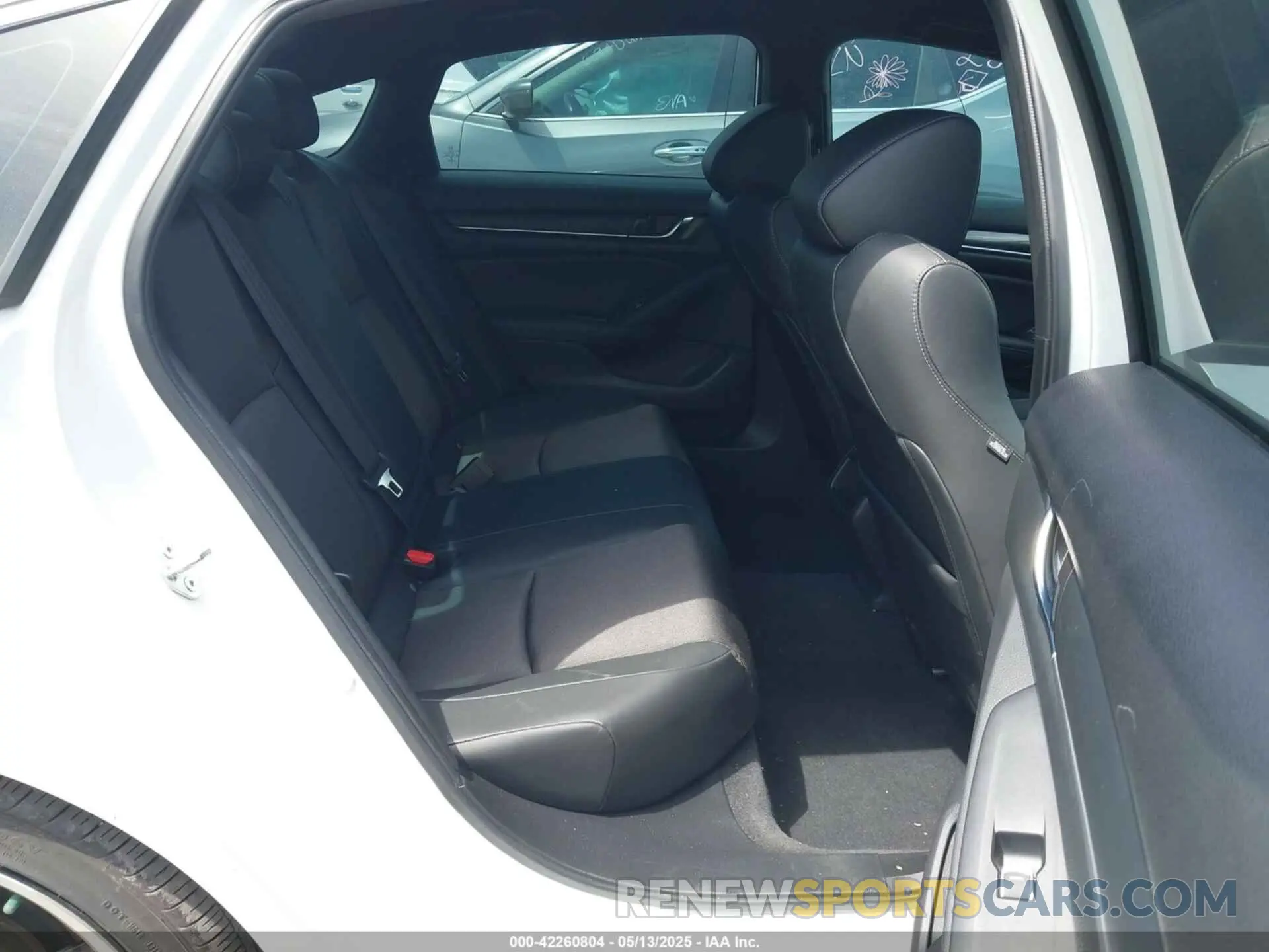 8 Photograph of a damaged car 1HGCV1F36NA076671 HONDA ACCORD 2022