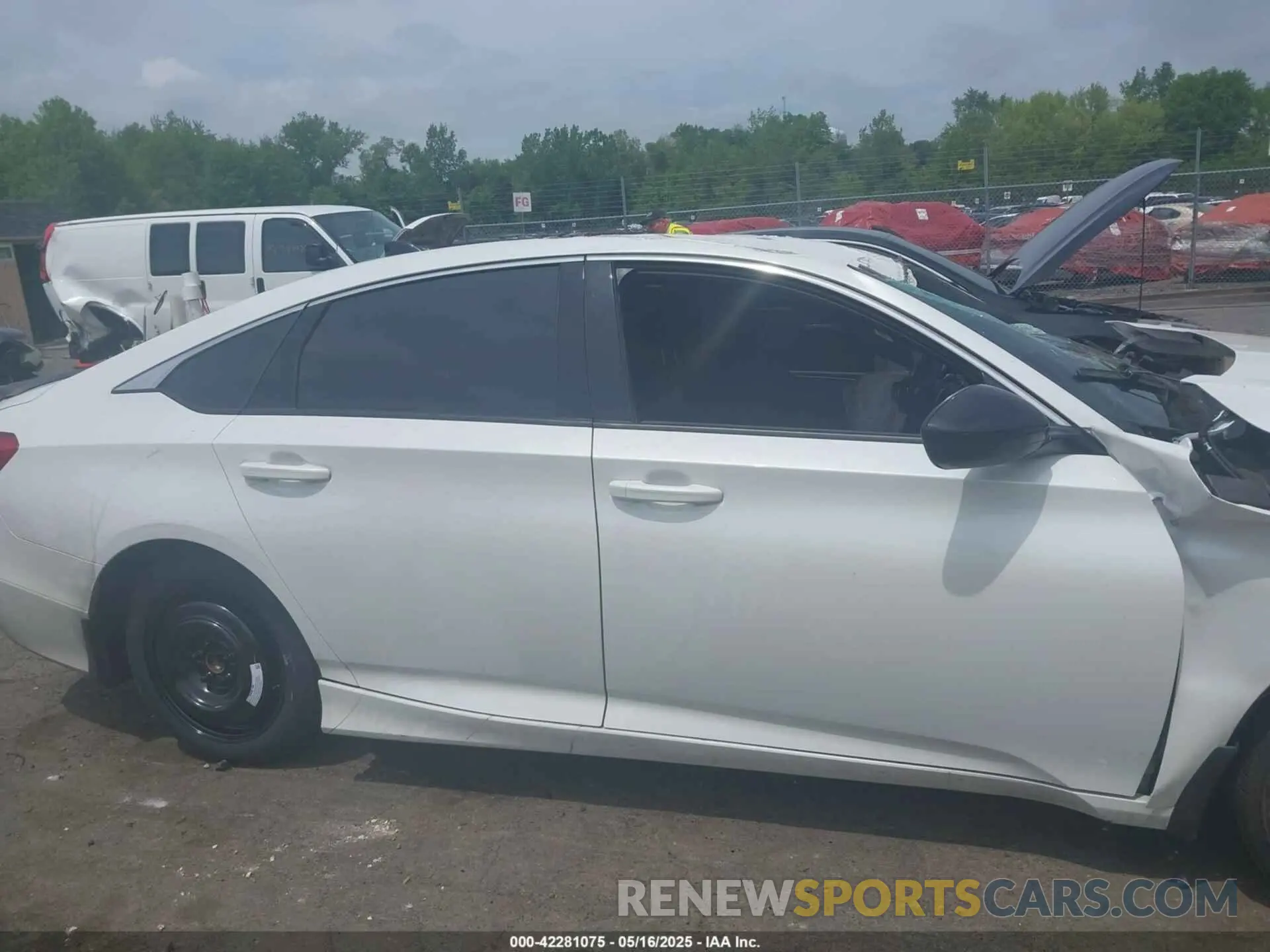 14 Photograph of a damaged car 1HGCV1F36NA078324 HONDA ACCORD 2022