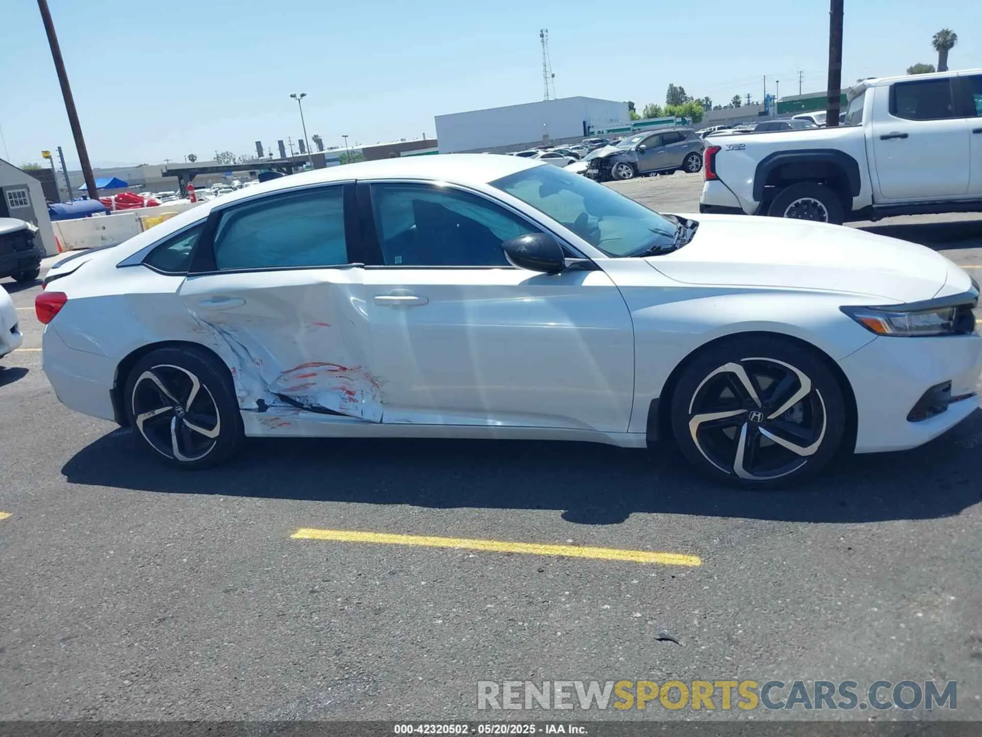 13 Photograph of a damaged car 1HGCV1F36NA095141 HONDA ACCORD 2022