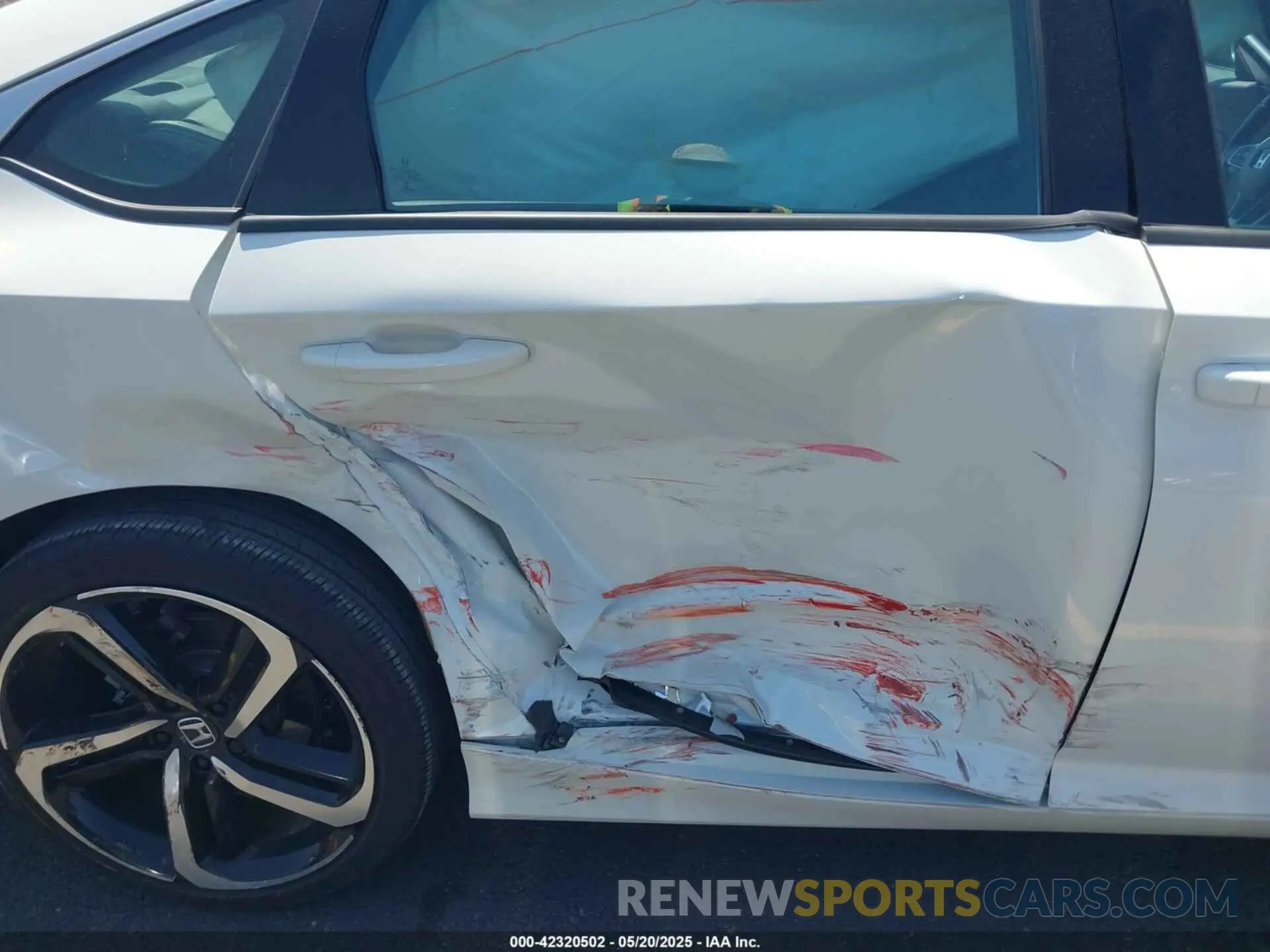 6 Photograph of a damaged car 1HGCV1F36NA095141 HONDA ACCORD 2022