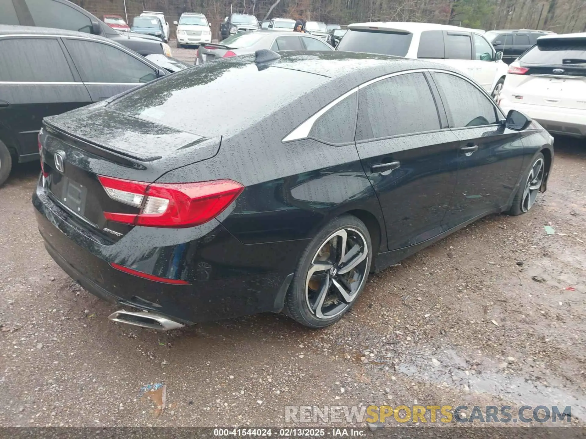 4 Photograph of a damaged car 1HGCV1F36NA108616 HONDA ACCORD 2022