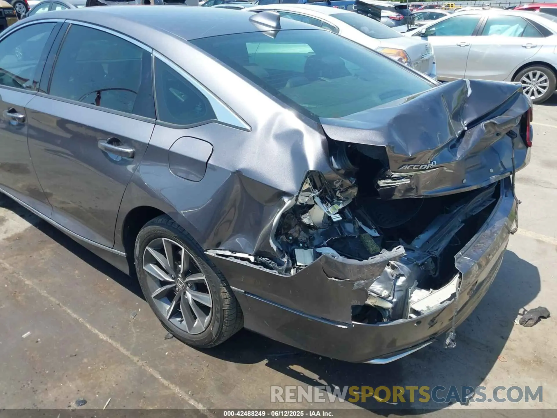 6 Photograph of a damaged car 1HGCV1F37NA022487 HONDA ACCORD 2022