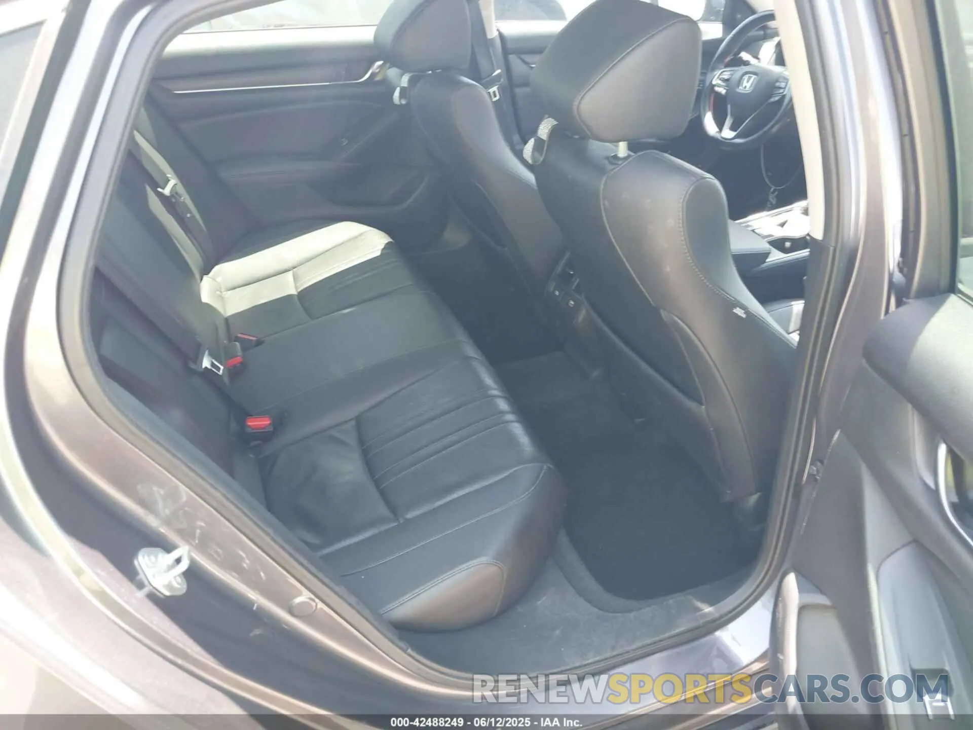 8 Photograph of a damaged car 1HGCV1F37NA022487 HONDA ACCORD 2022