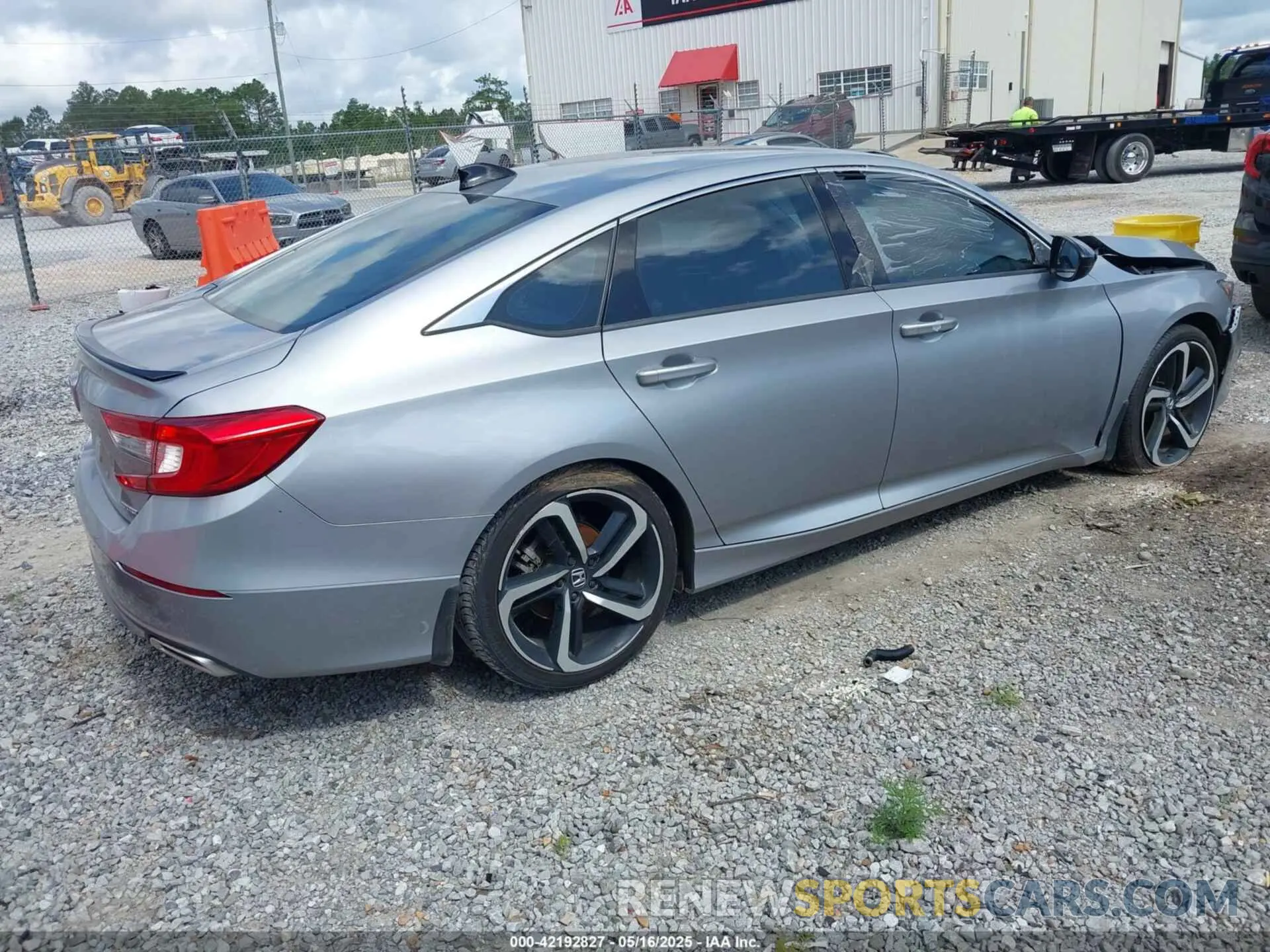 4 Photograph of a damaged car 1HGCV1F37NA043372 HONDA ACCORD 2022