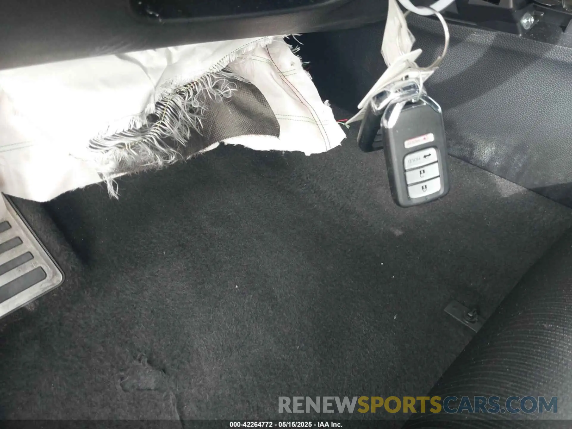 11 Photograph of a damaged car 1HGCV1F37NA081667 HONDA ACCORD 2022