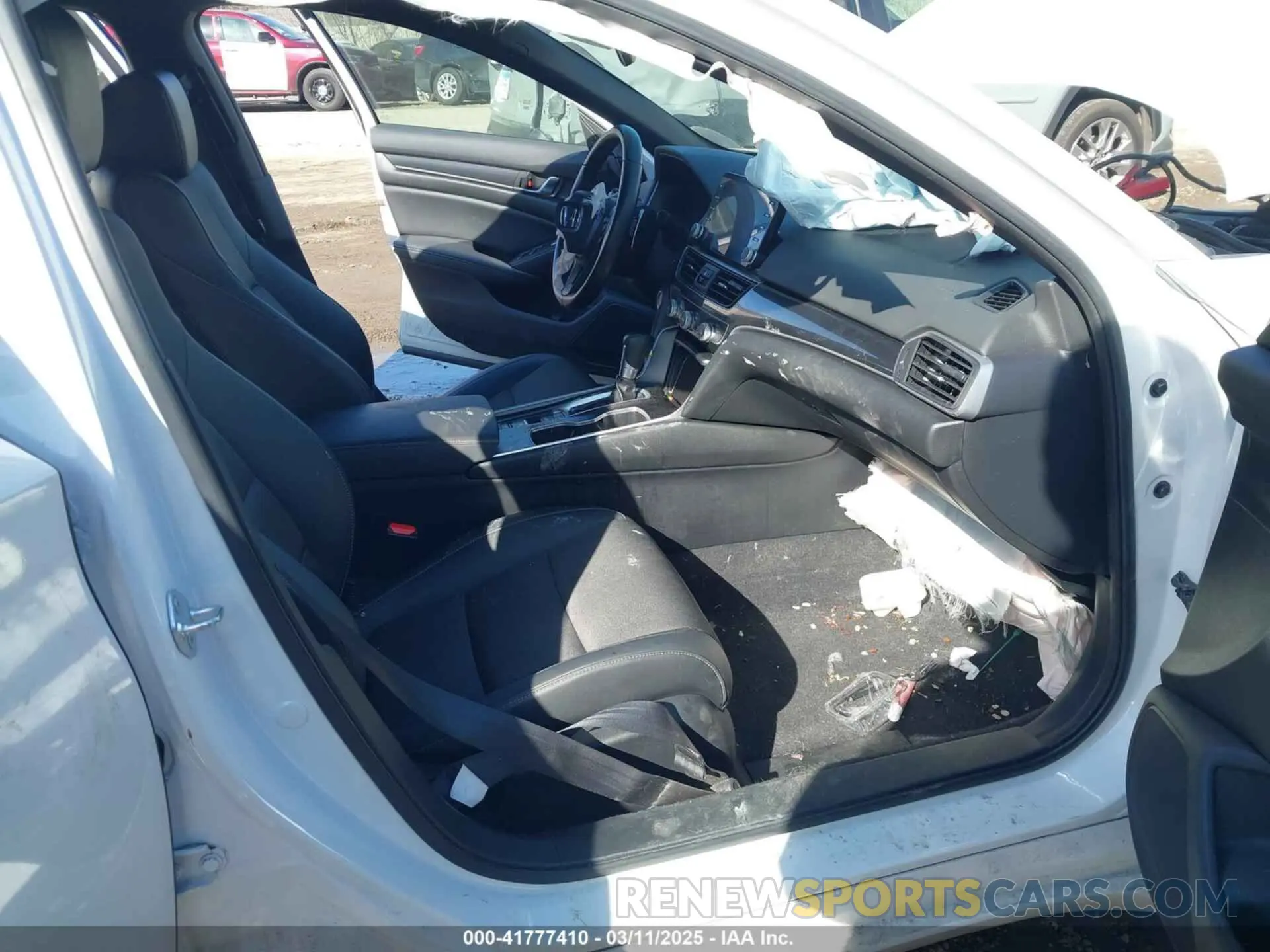 5 Photograph of a damaged car 1HGCV1F37NA109323 HONDA ACCORD 2022