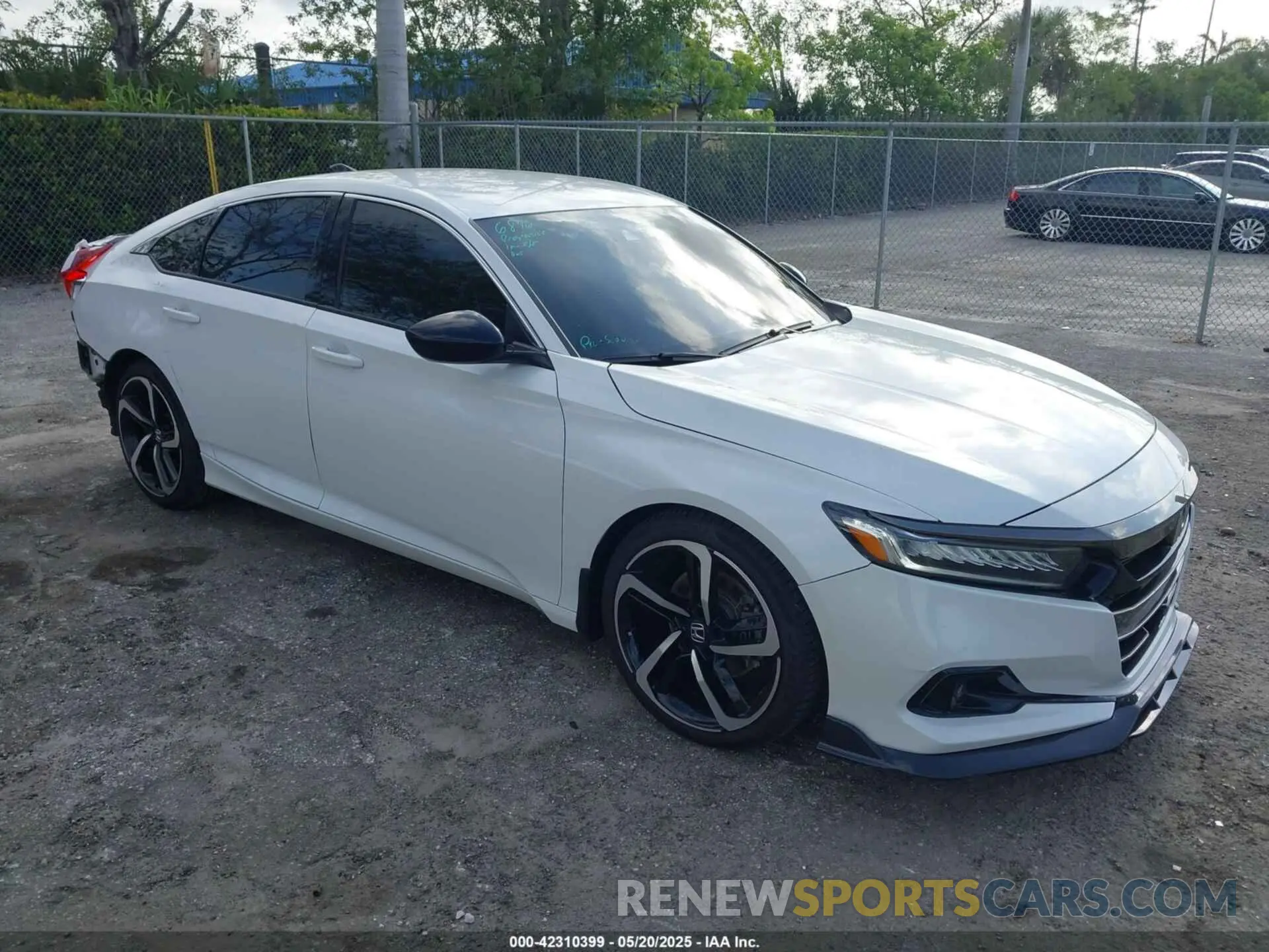 1 Photograph of a damaged car 1HGCV1F37NA113565 HONDA ACCORD 2022