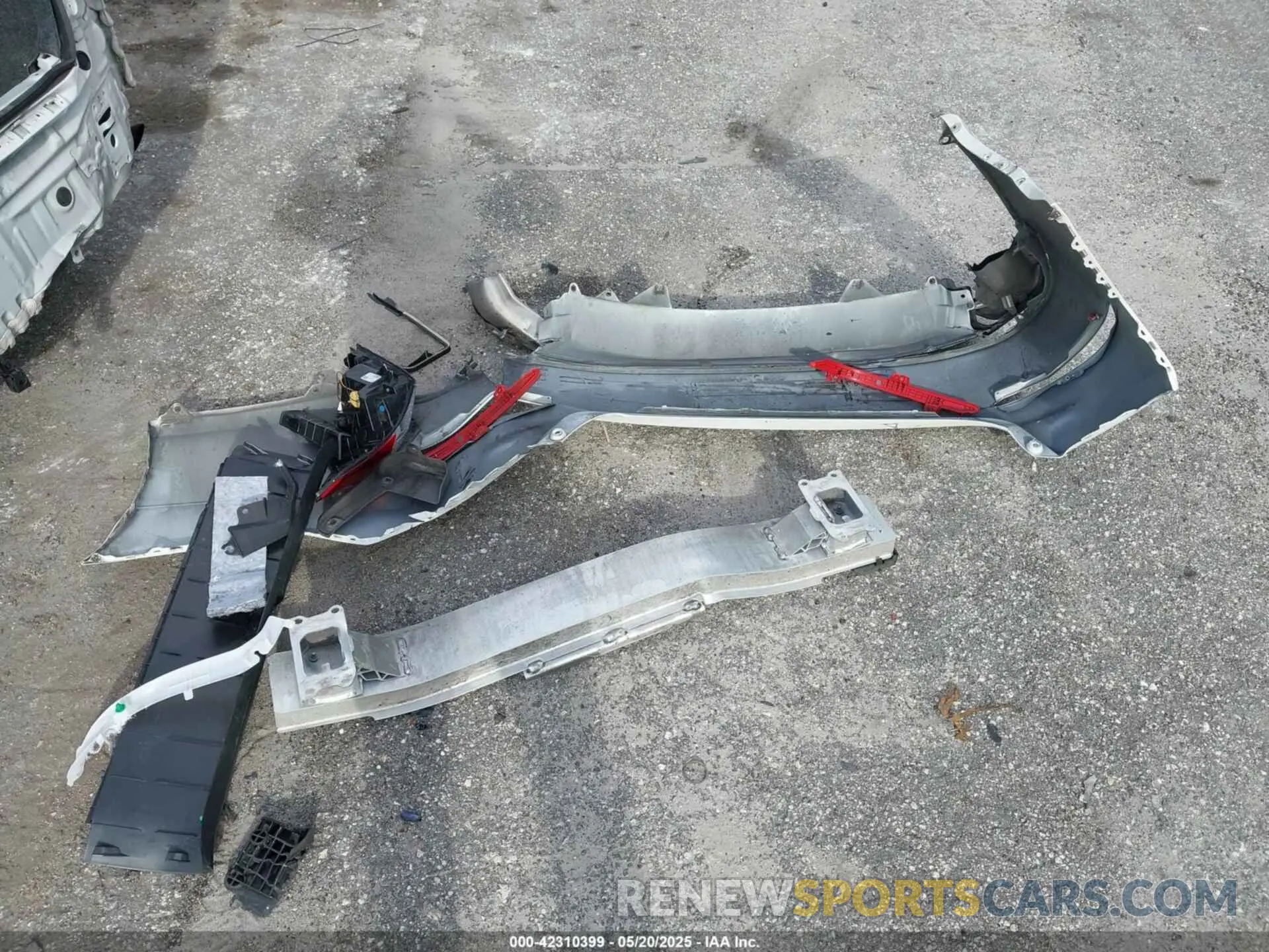 12 Photograph of a damaged car 1HGCV1F37NA113565 HONDA ACCORD 2022
