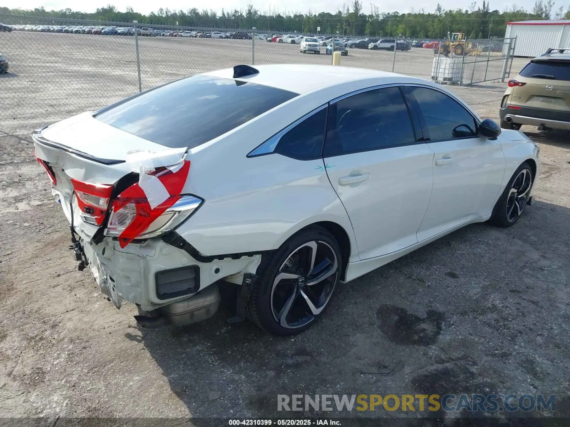 4 Photograph of a damaged car 1HGCV1F37NA113565 HONDA ACCORD 2022