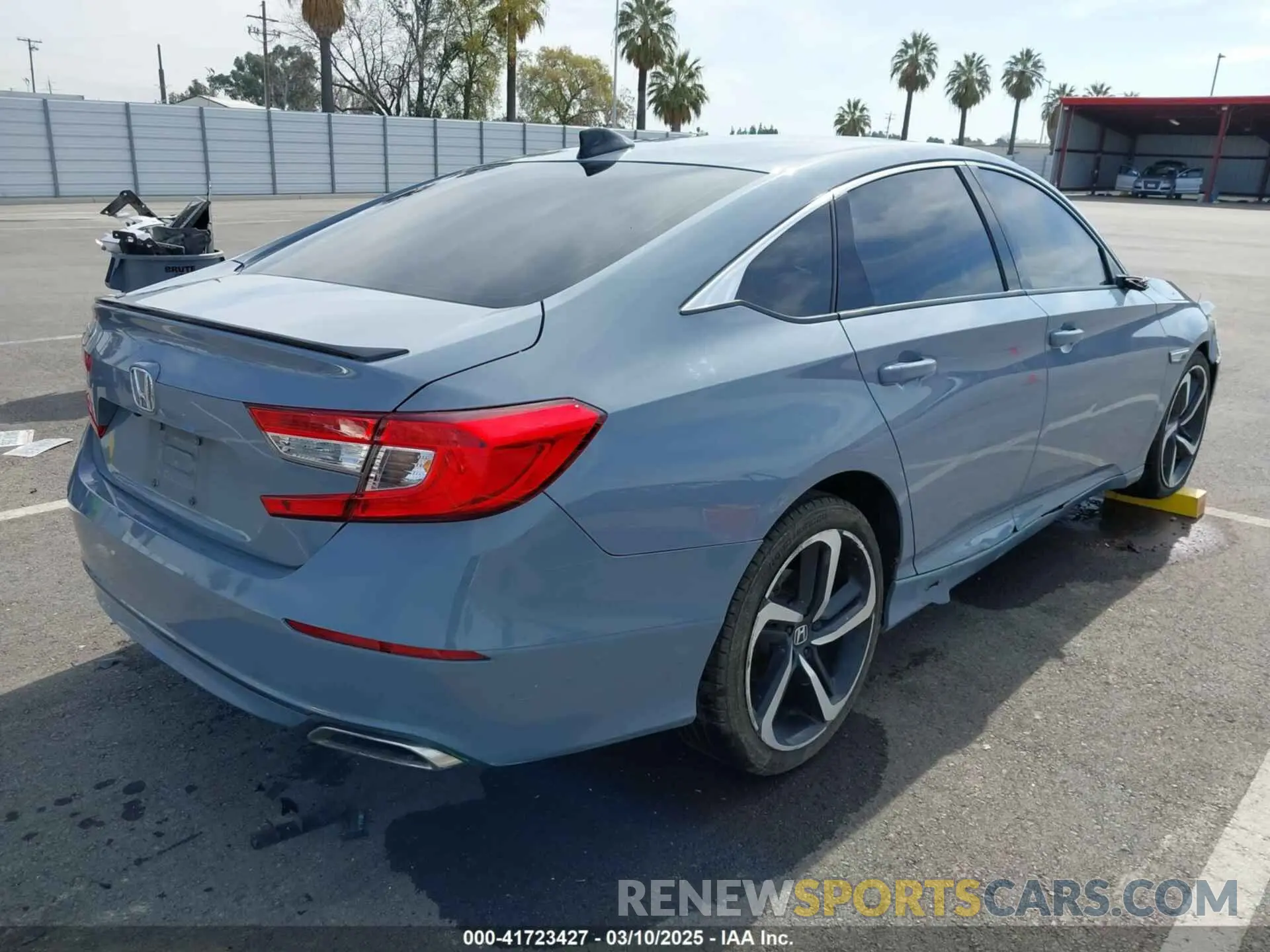 4 Photograph of a damaged car 1HGCV1F38NA031845 HONDA ACCORD 2022