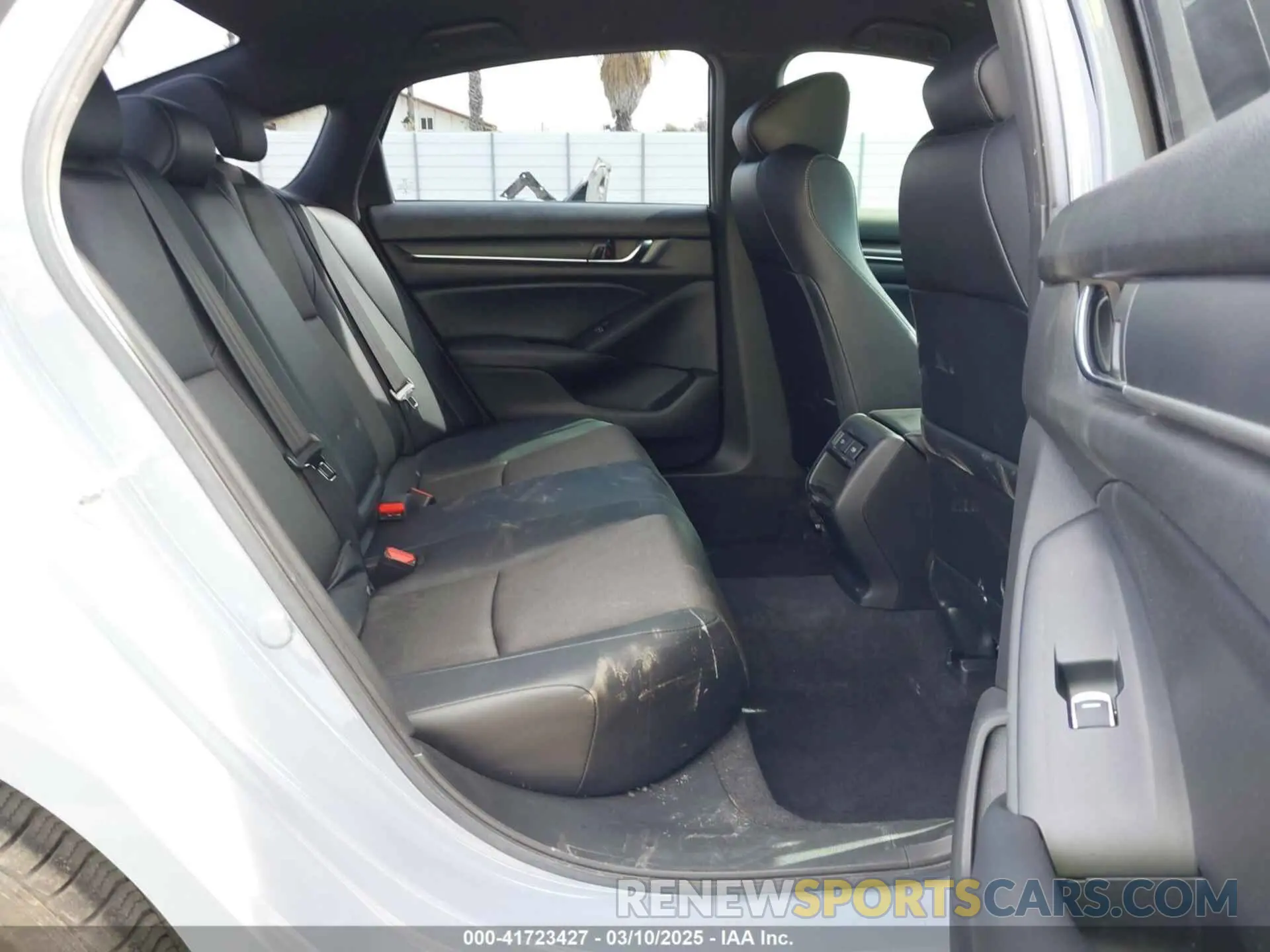 8 Photograph of a damaged car 1HGCV1F38NA031845 HONDA ACCORD 2022