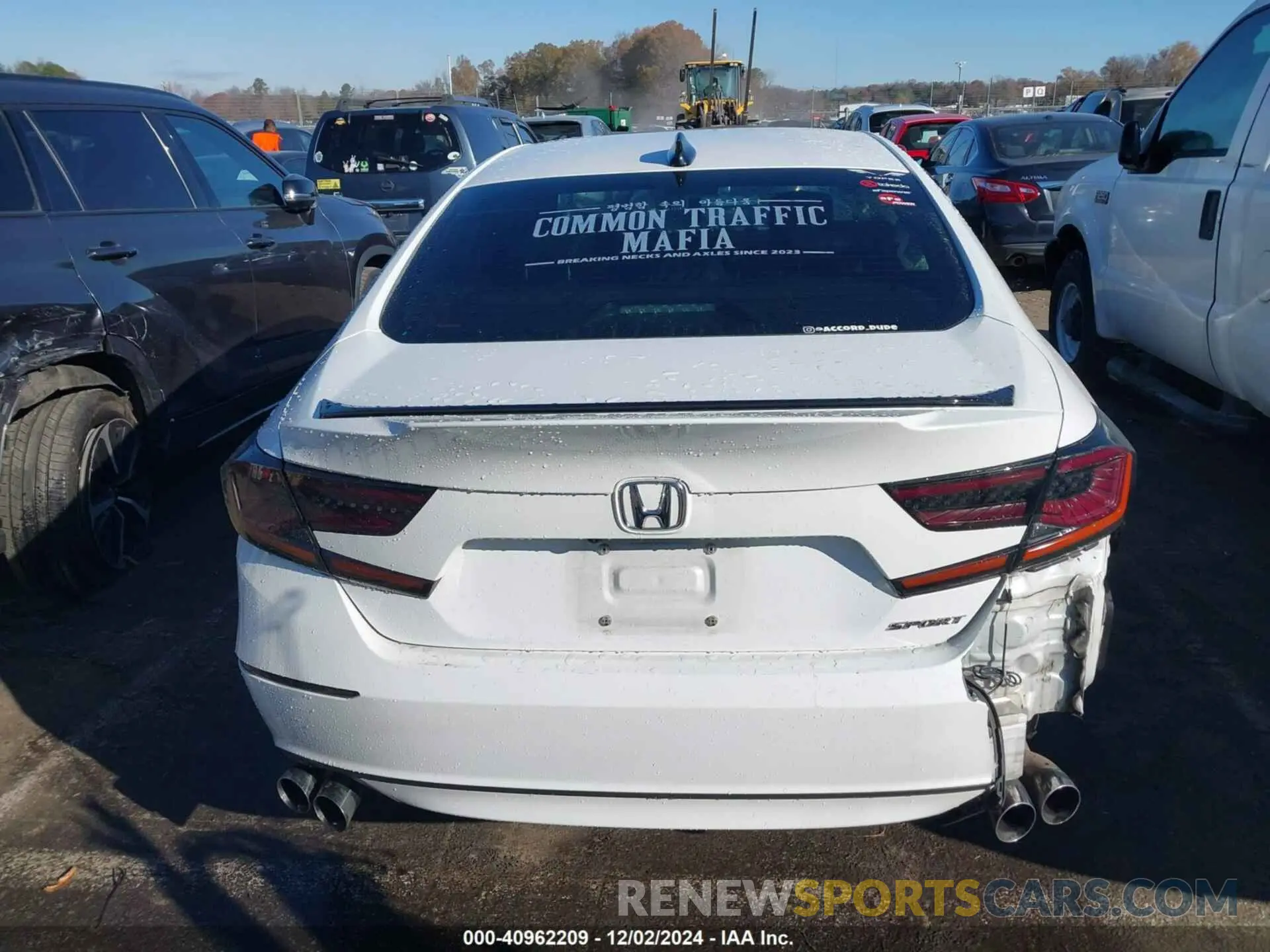 16 Photograph of a damaged car 1HGCV1F38NA043588 HONDA ACCORD 2022