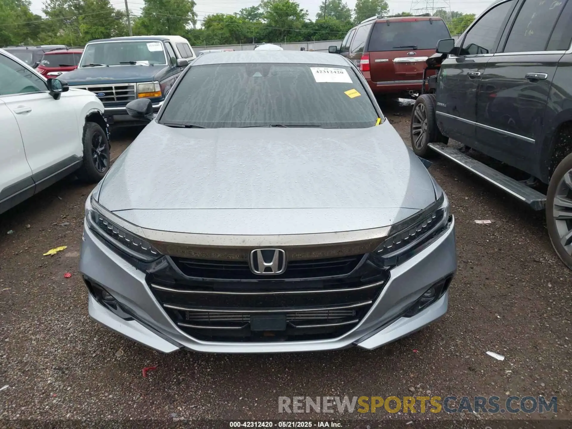 12 Photograph of a damaged car 1HGCV1F38NA058818 HONDA ACCORD 2022