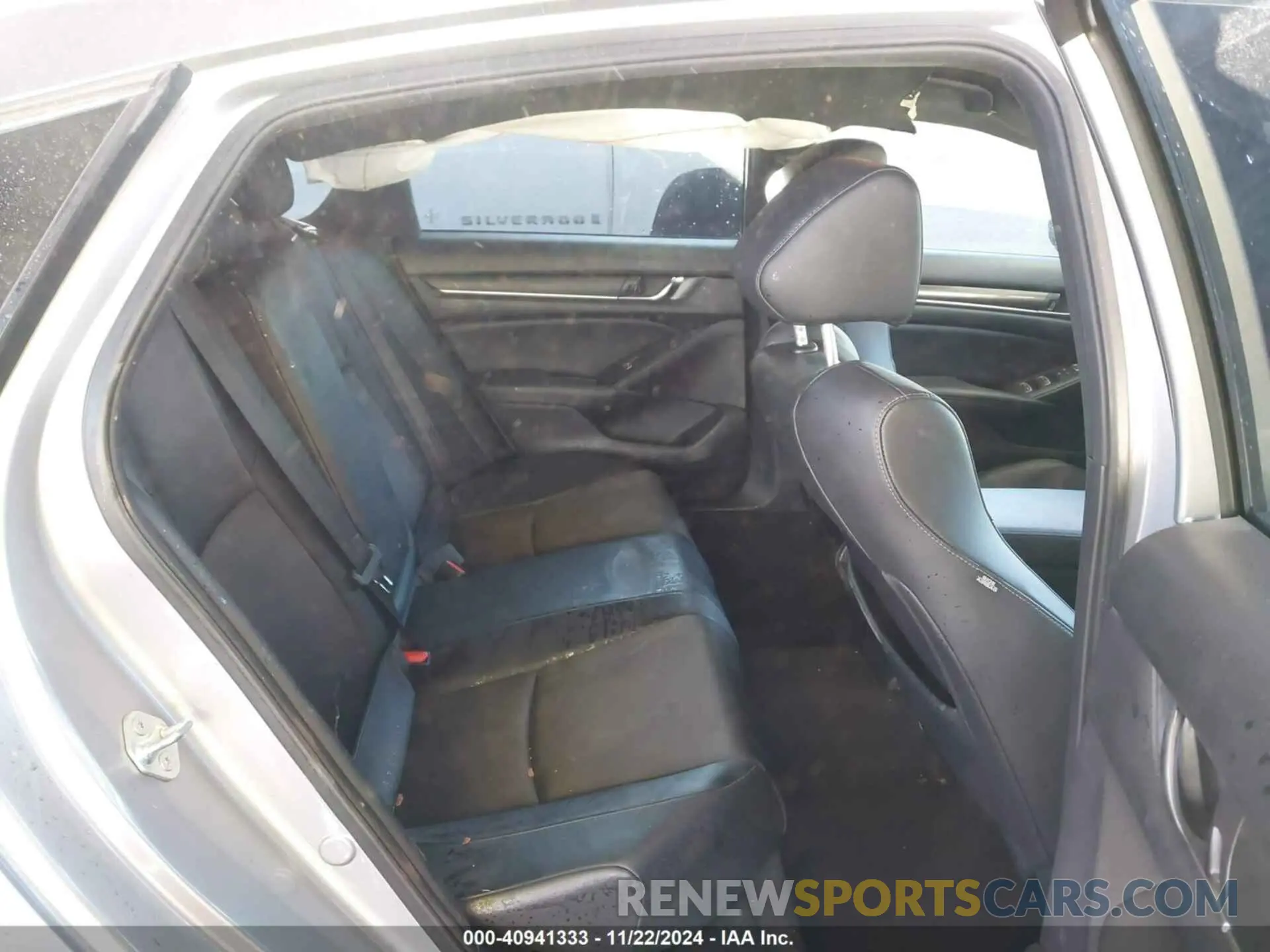 8 Photograph of a damaged car 1HGCV1F38NA060438 HONDA ACCORD 2022
