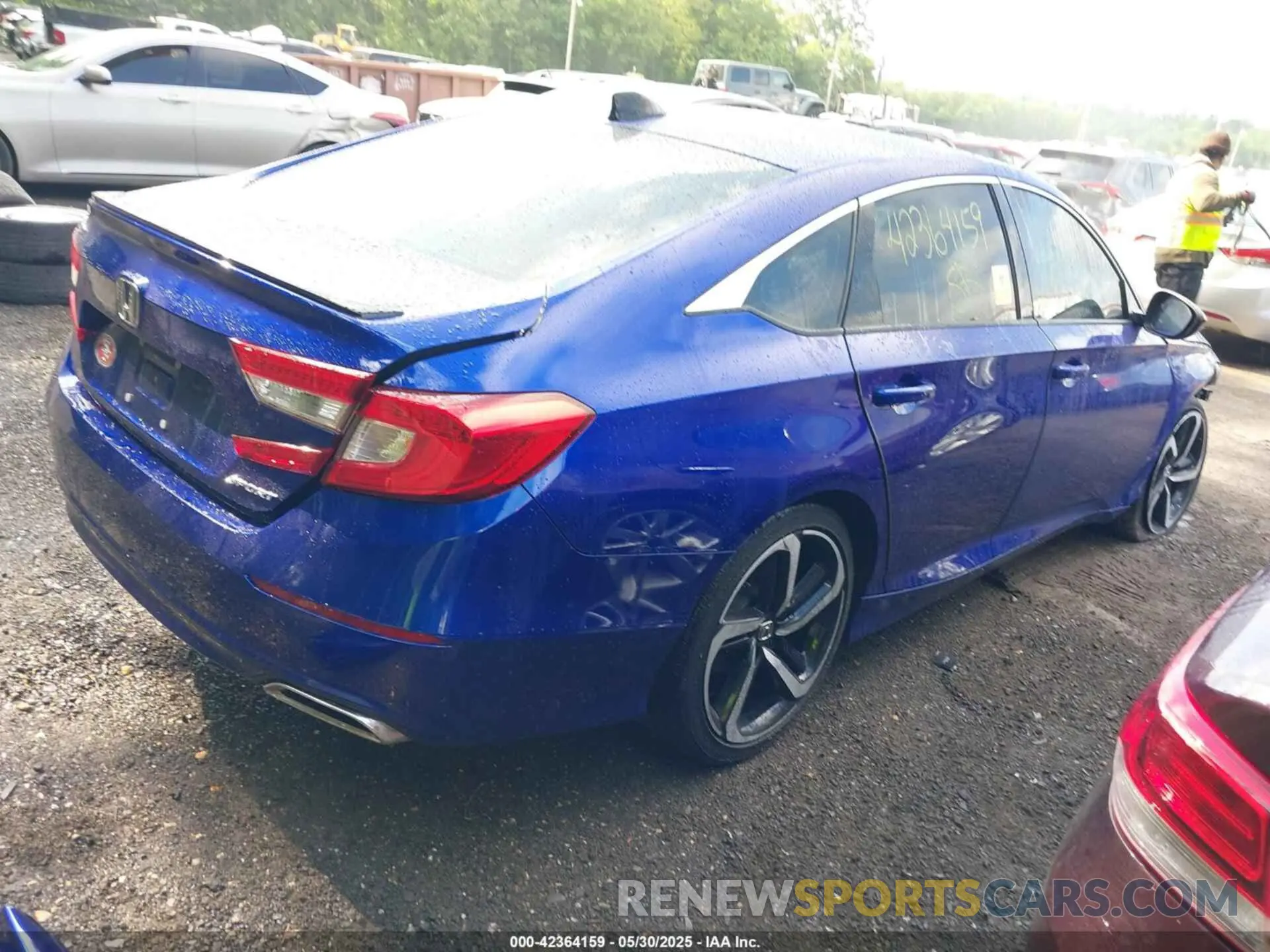 4 Photograph of a damaged car 1HGCV1F38NA090703 HONDA ACCORD 2022