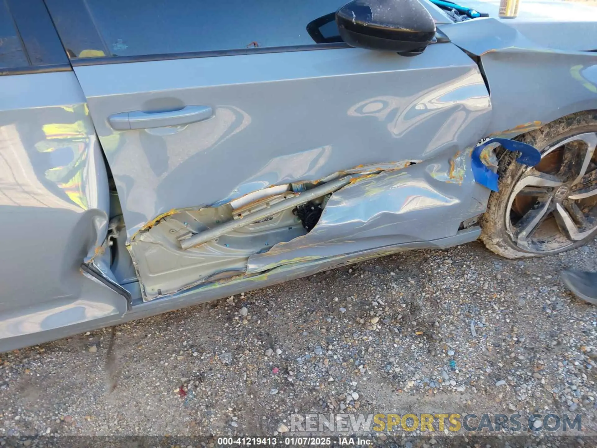6 Photograph of a damaged car 1HGCV1F38NA107466 HONDA ACCORD 2022