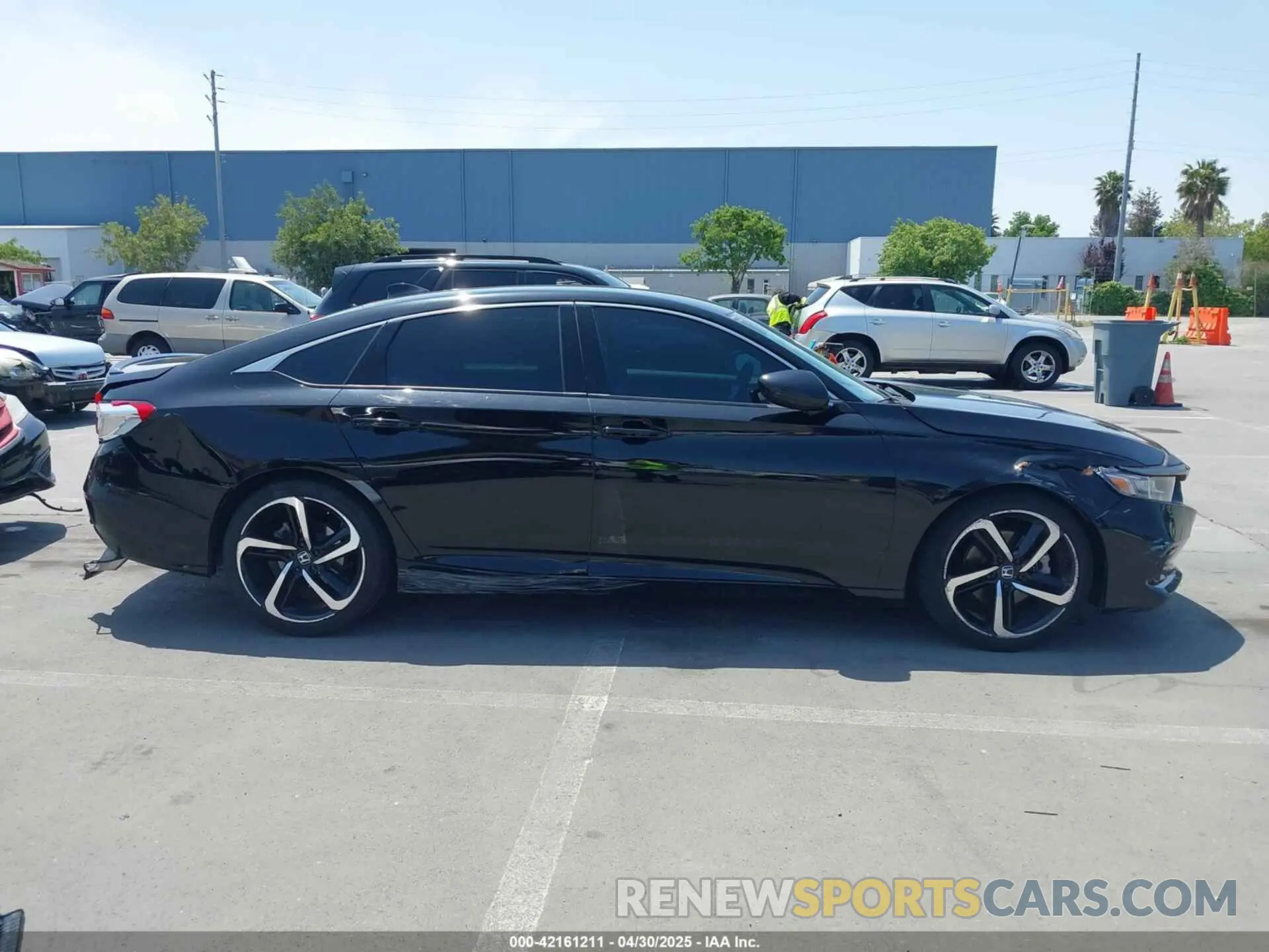 12 Photograph of a damaged car 1HGCV1F39NA028386 HONDA ACCORD 2022