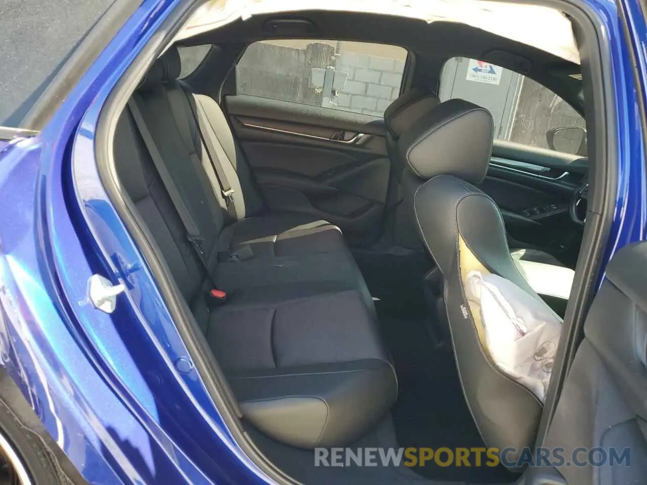 11 Photograph of a damaged car 1HGCV1F39NA060366 HONDA ACCORD 2022
