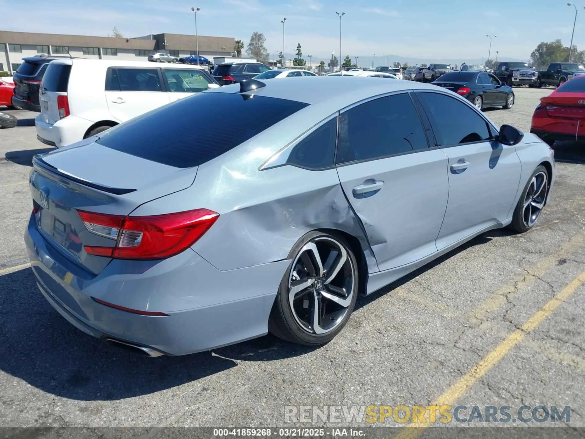 4 Photograph of a damaged car 1HGCV1F39NA064496 HONDA ACCORD 2022