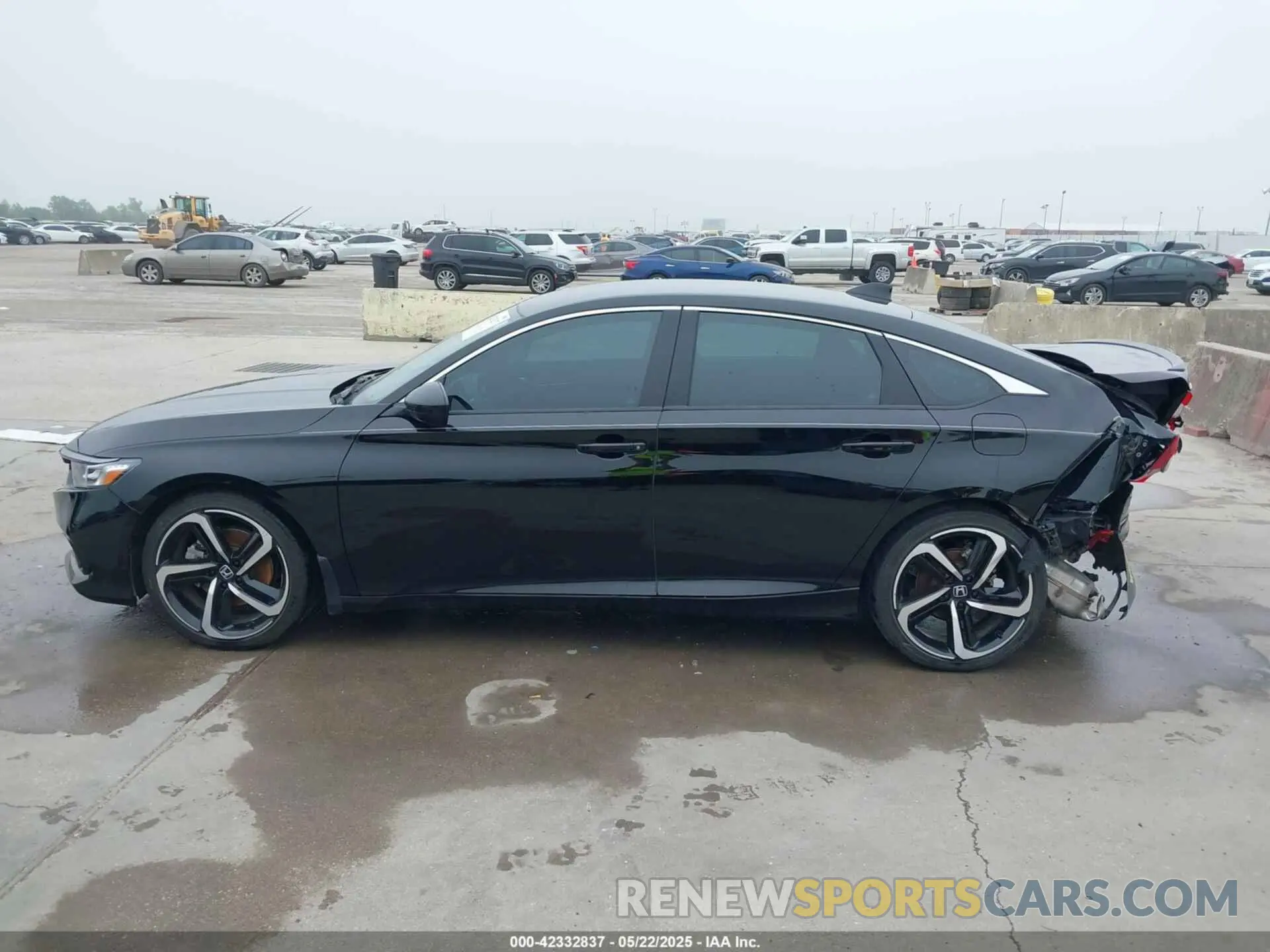 14 Photograph of a damaged car 1HGCV1F39NA070556 HONDA ACCORD 2022