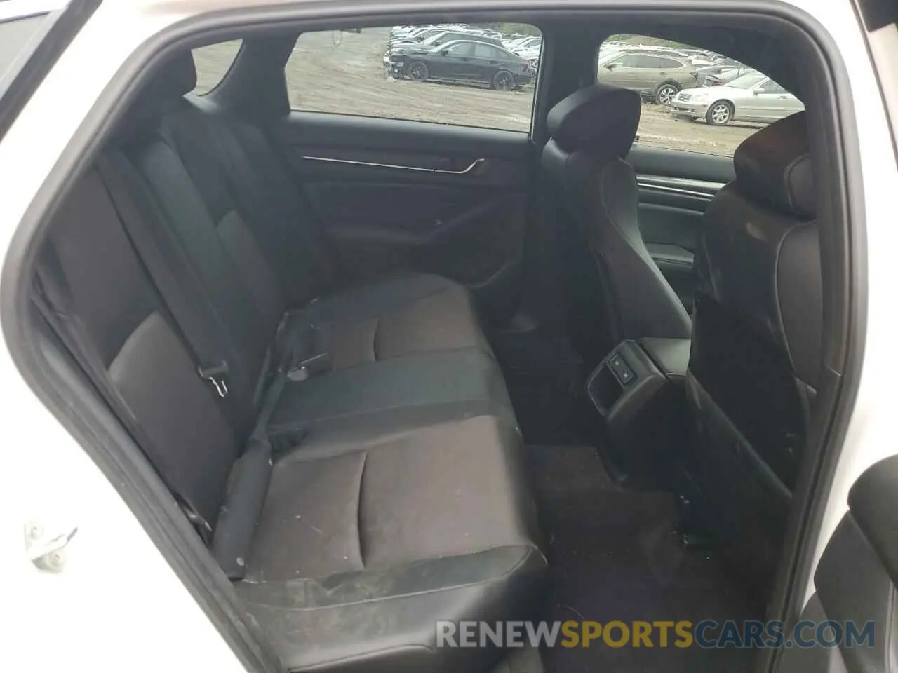 10 Photograph of a damaged car 1HGCV1F39NA076342 HONDA ACCORD 2022