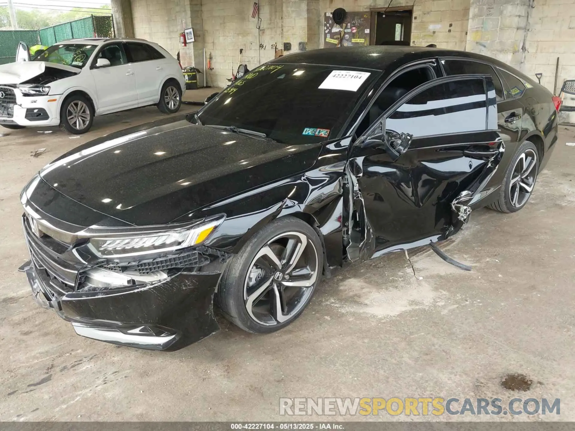 6 Photograph of a damaged car 1HGCV1F39NA087809 HONDA ACCORD 2022