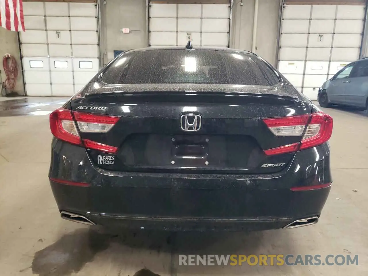 6 Photograph of a damaged car 1HGCV1F39NA100073 HONDA ACCORD 2022