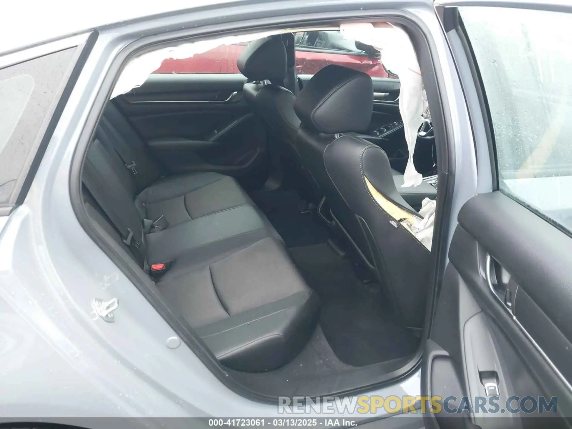 8 Photograph of a damaged car 1HGCV1F39NA121912 HONDA ACCORD 2022