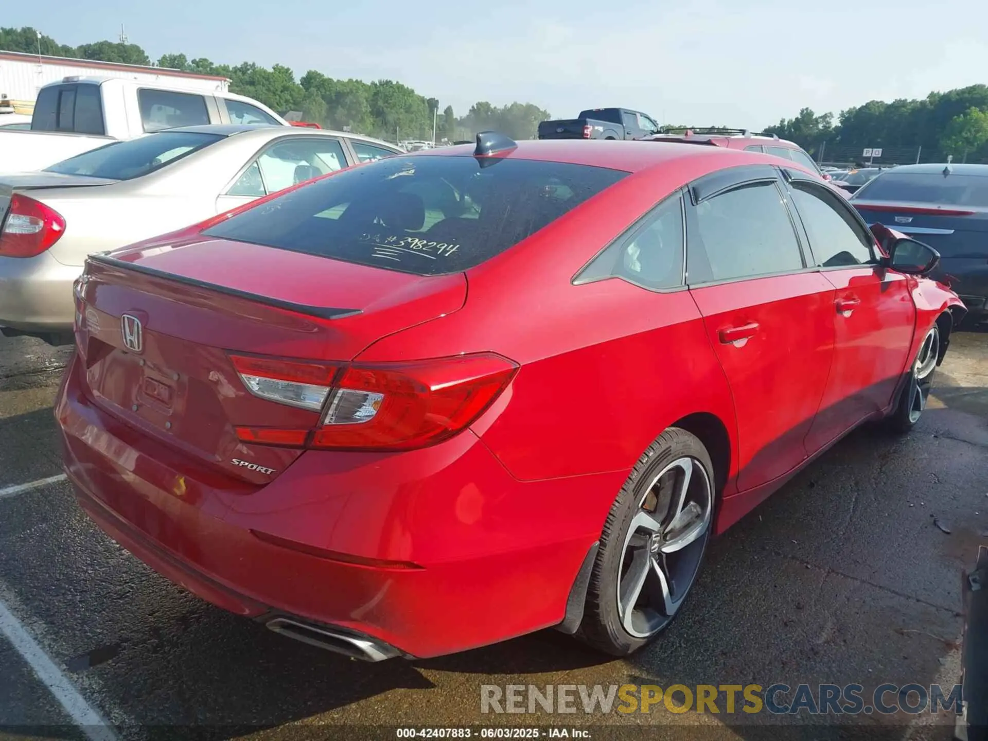 4 Photograph of a damaged car 1HGCV1F3XNA015792 HONDA ACCORD 2022