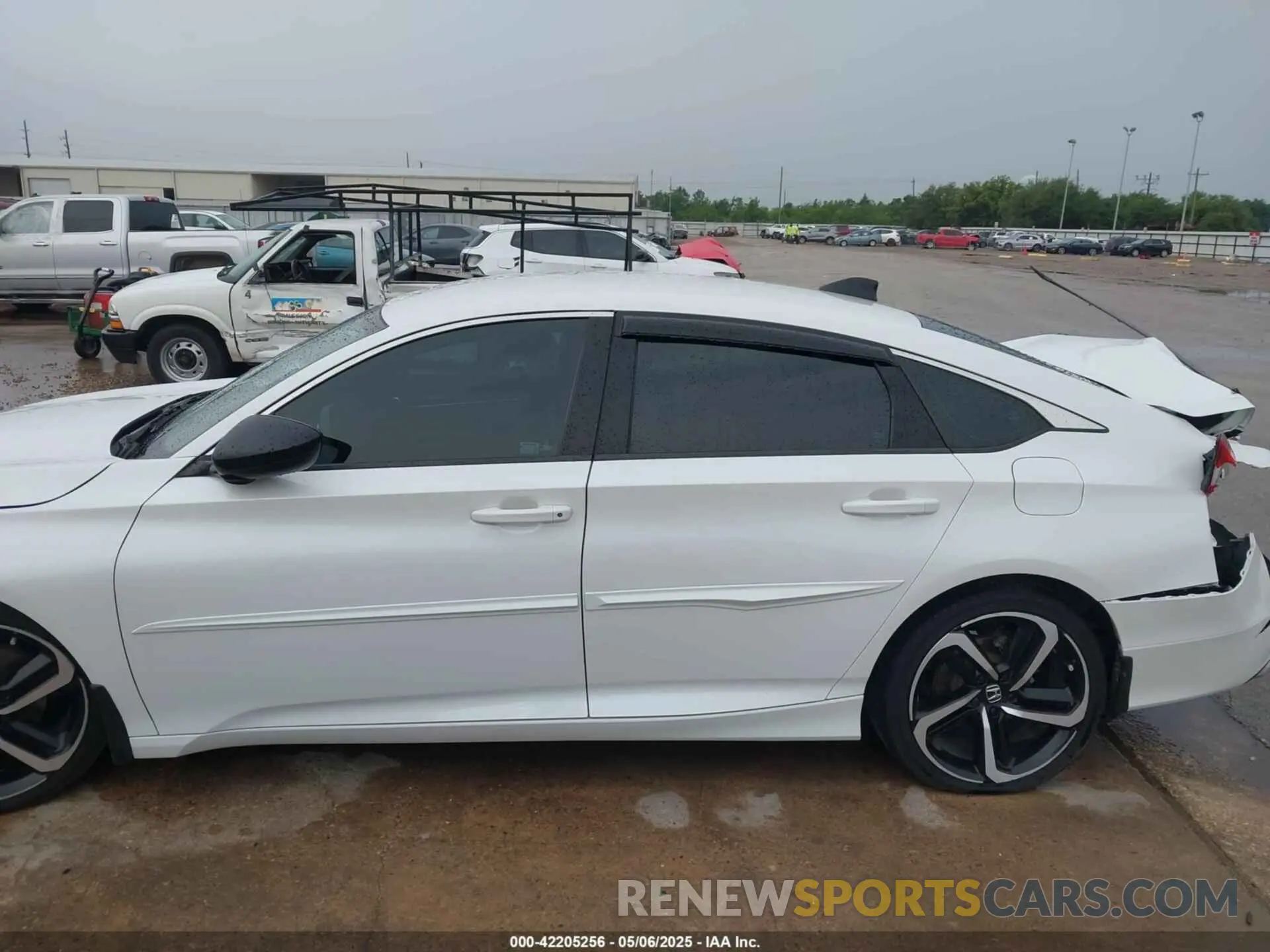 14 Photograph of a damaged car 1HGCV1F3XNA024041 HONDA ACCORD 2022