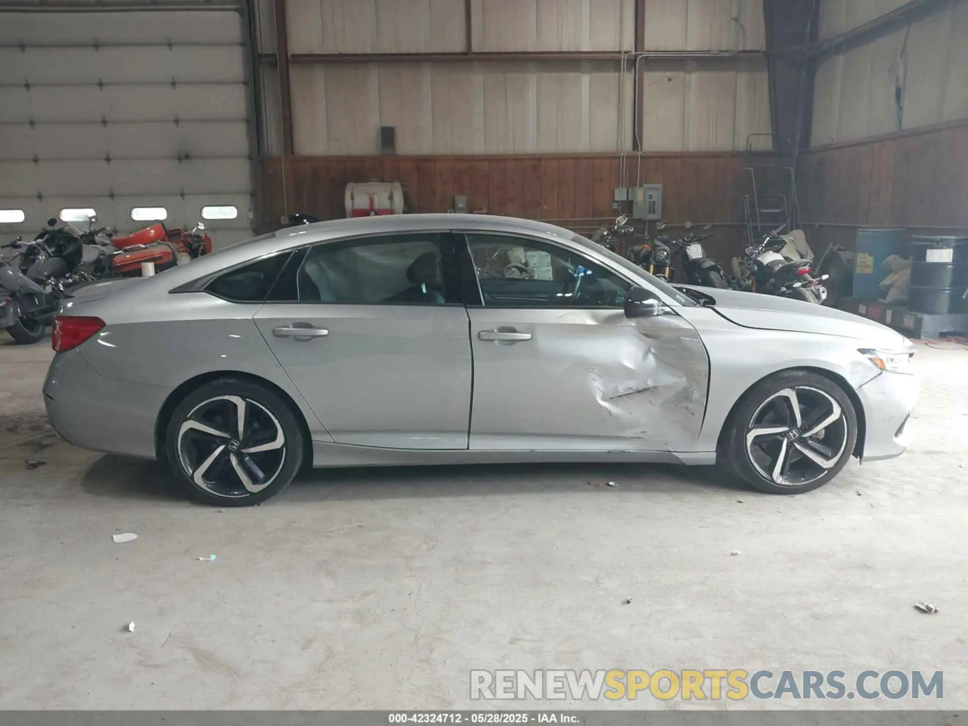 13 Photograph of a damaged car 1HGCV1F3XNA091349 HONDA ACCORD 2022